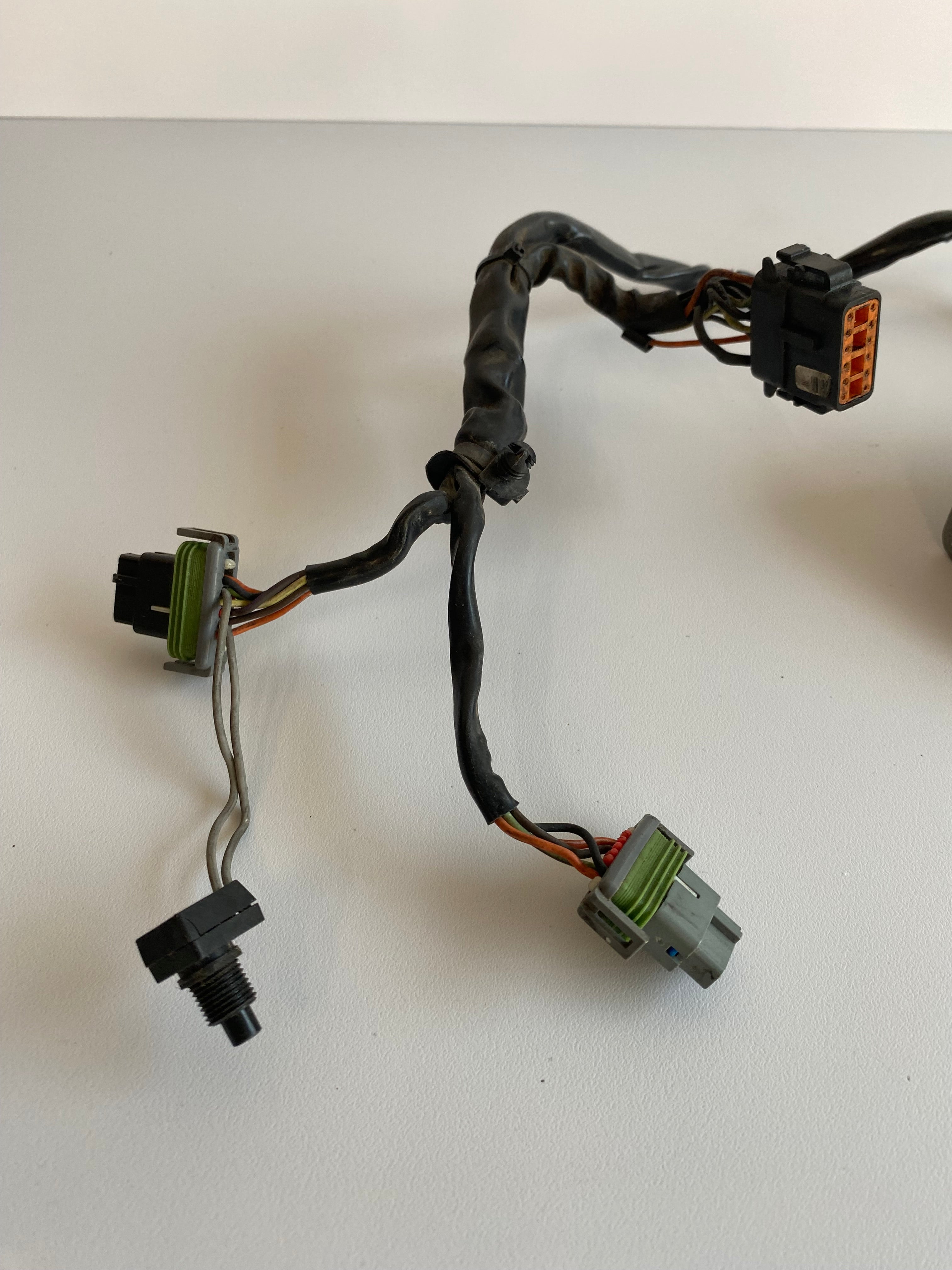 faisceau électrique + casquette de phare Harley Davidson REF OEM : 67482-04 / 67900-92