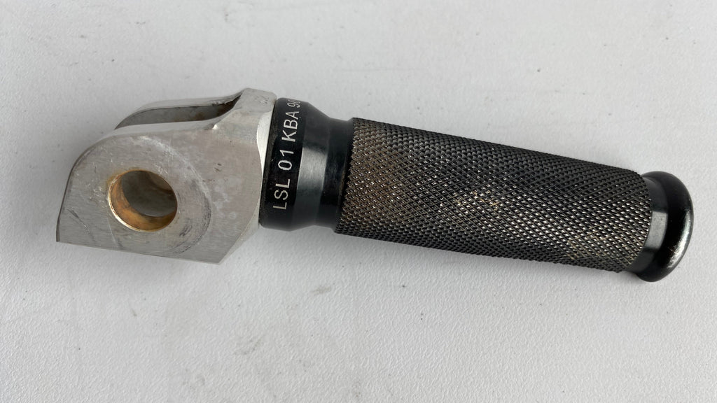 Cale pied passager gauche LSL 01 KBA 90921 Buell XB