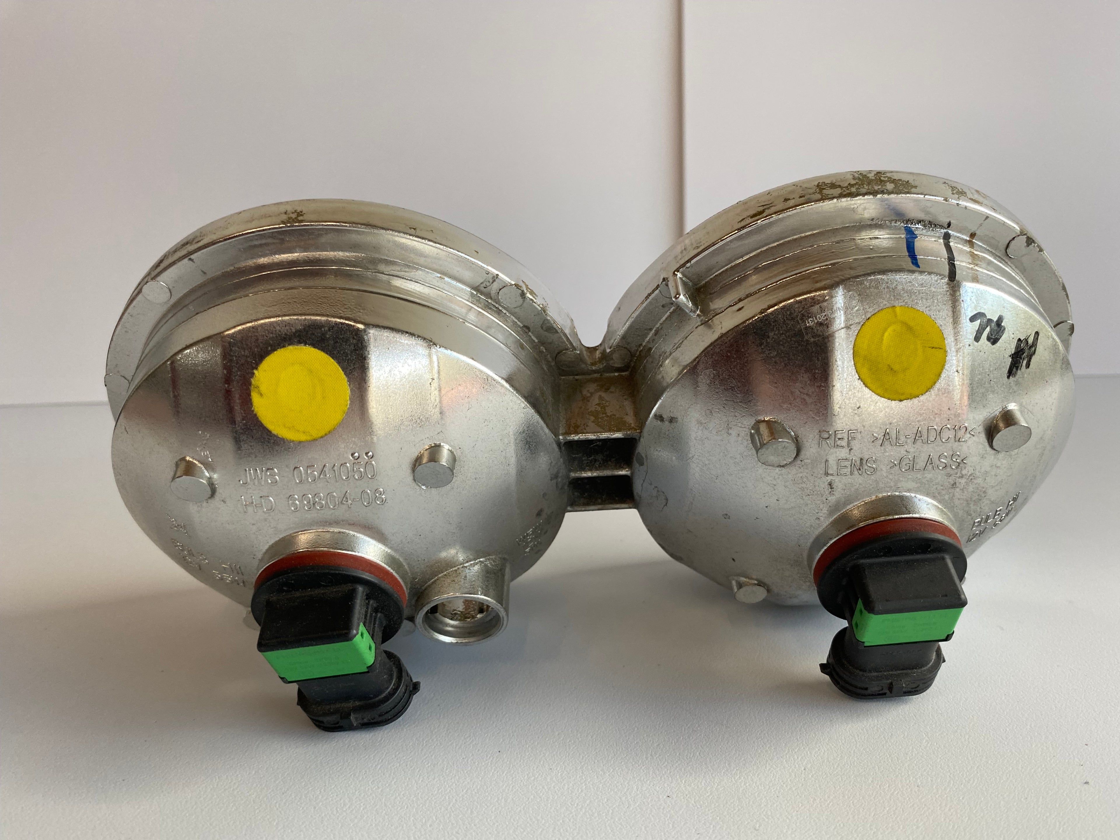 Harley Davidson fat bob double headlight OEM REF: 69804-08