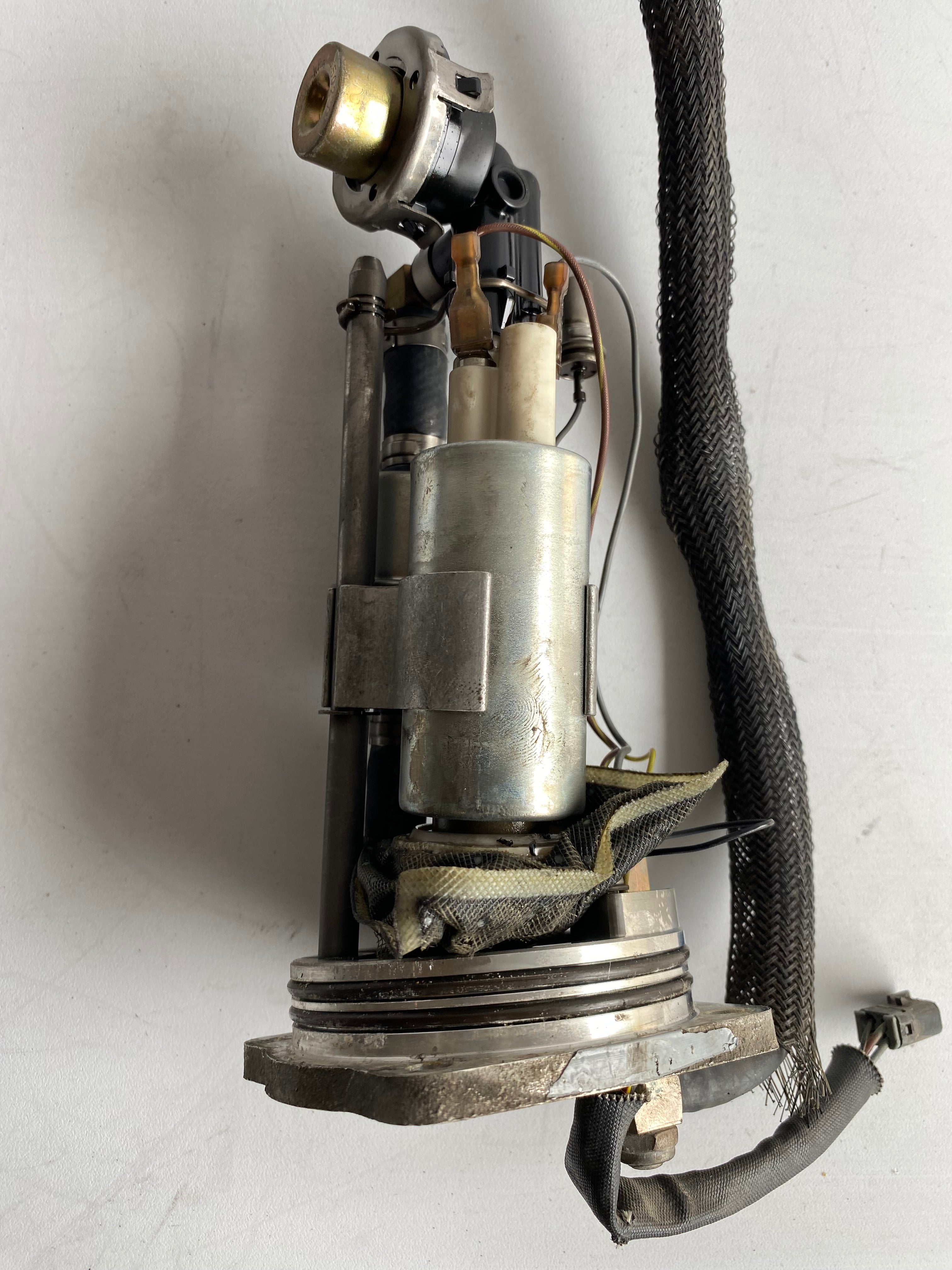 Fuel Pump / Gasoline Pump Buell XB REF OEM P0130.5A8