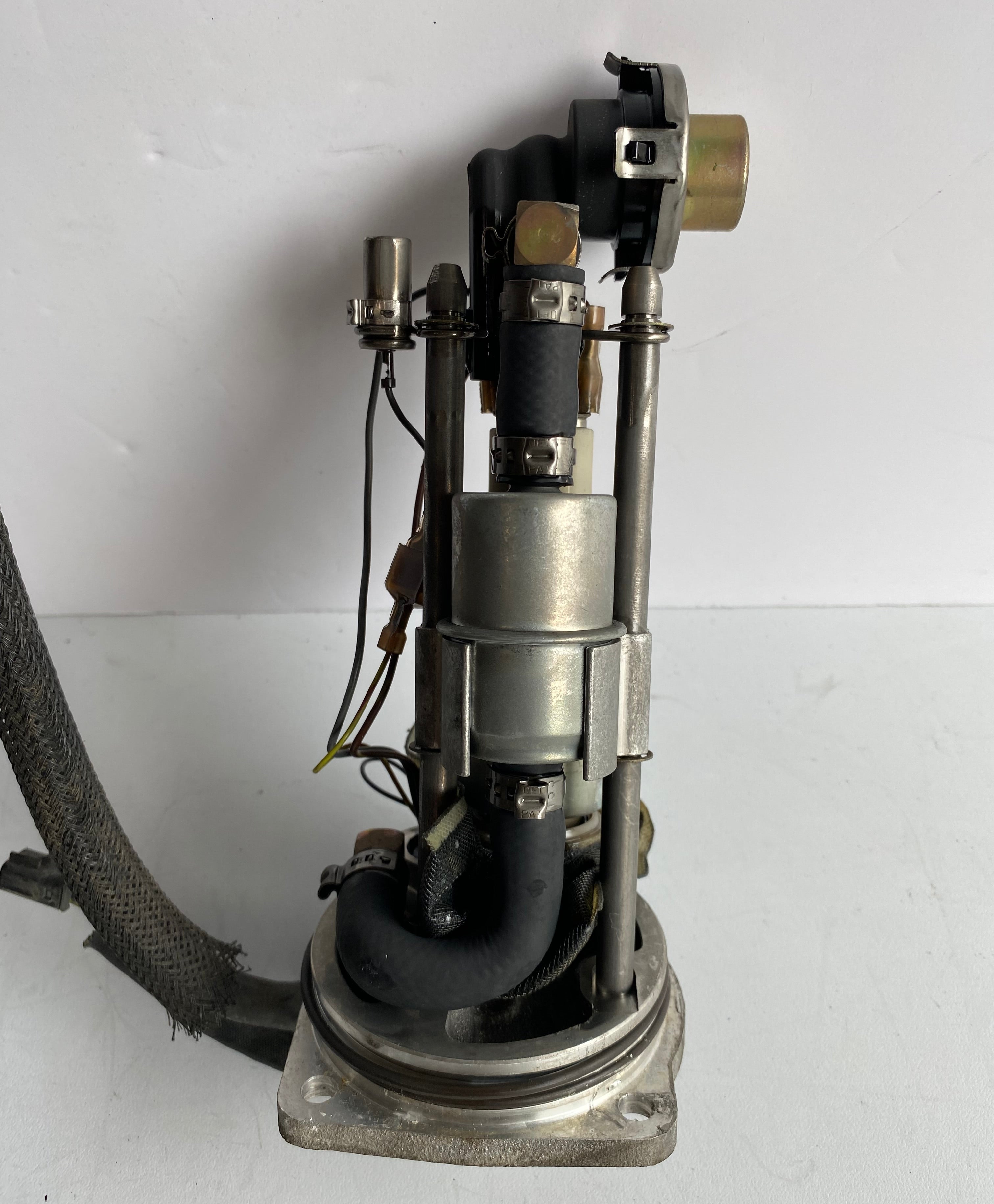 Fuel Pump / Gasoline Pump Buell XB REF OEM P0130.5A8