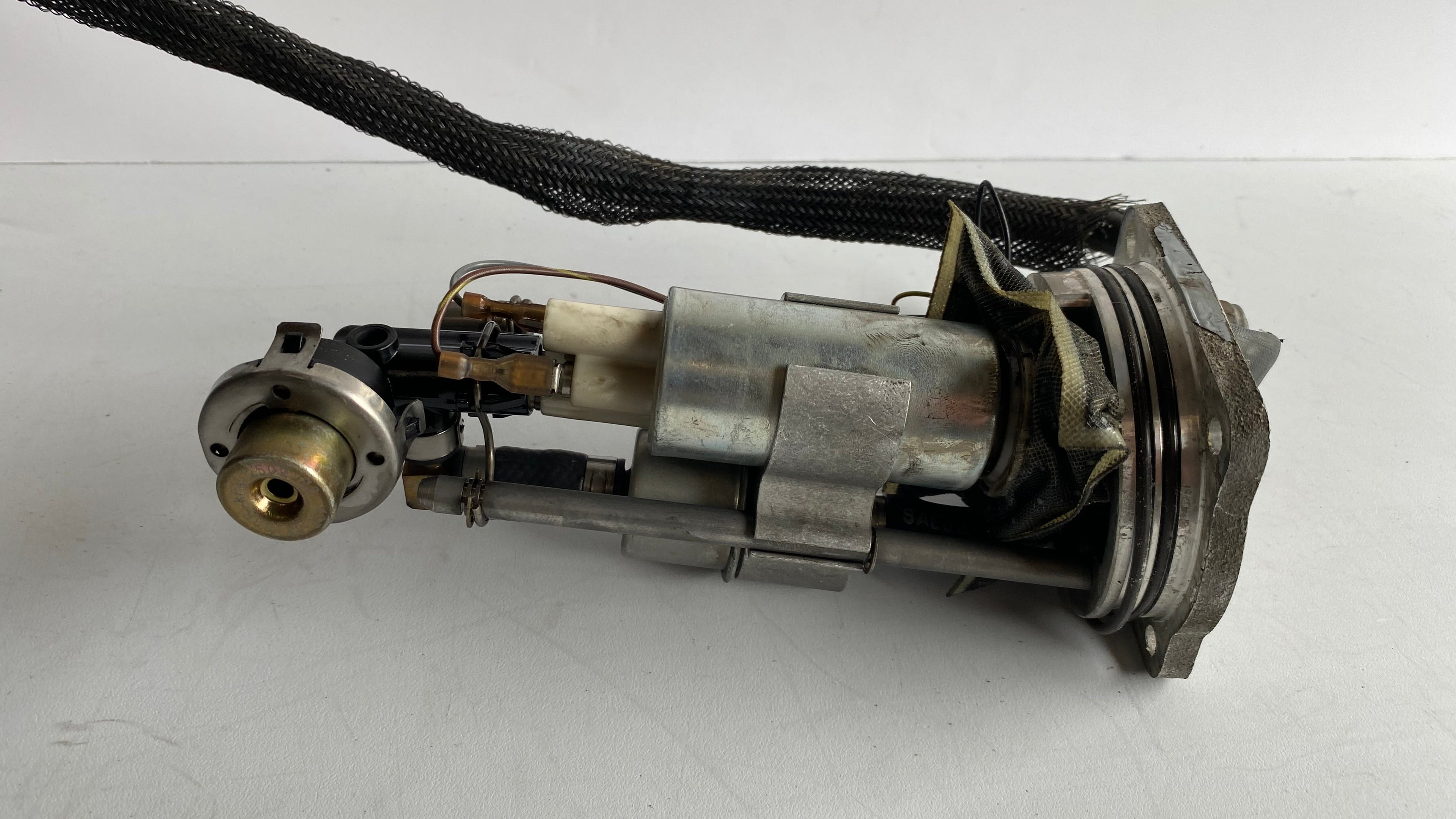 Fuel Pump / Gasoline Pump Buell XB REF OEM P0130.5A8