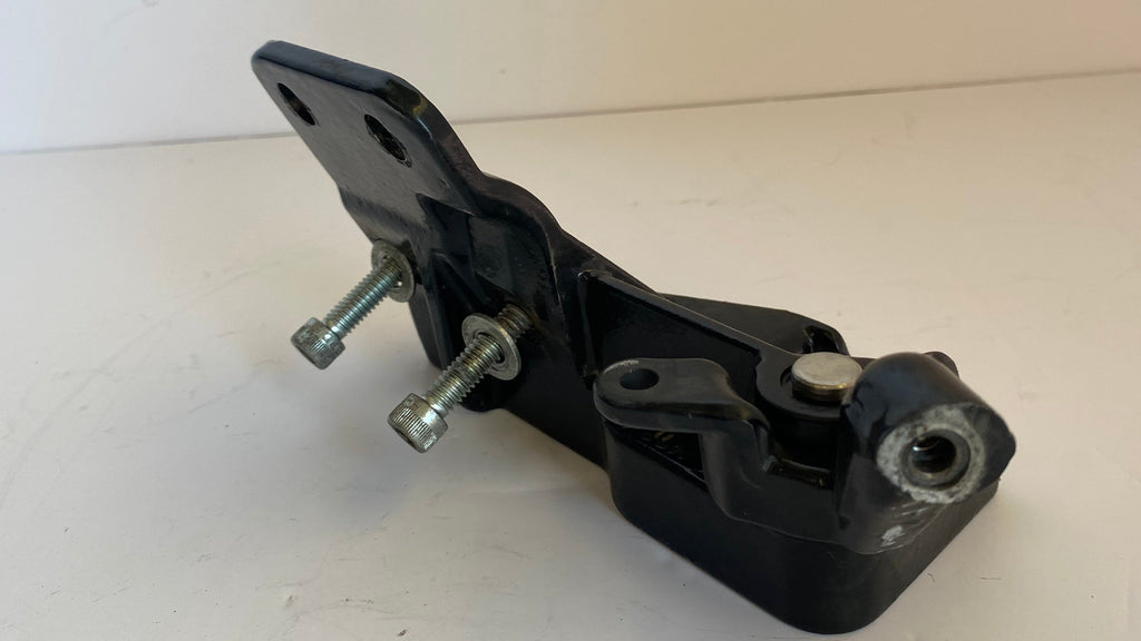Support de maitre-cylindre de frein arrière Sportster Harley Davidson REF OEM 42976-04