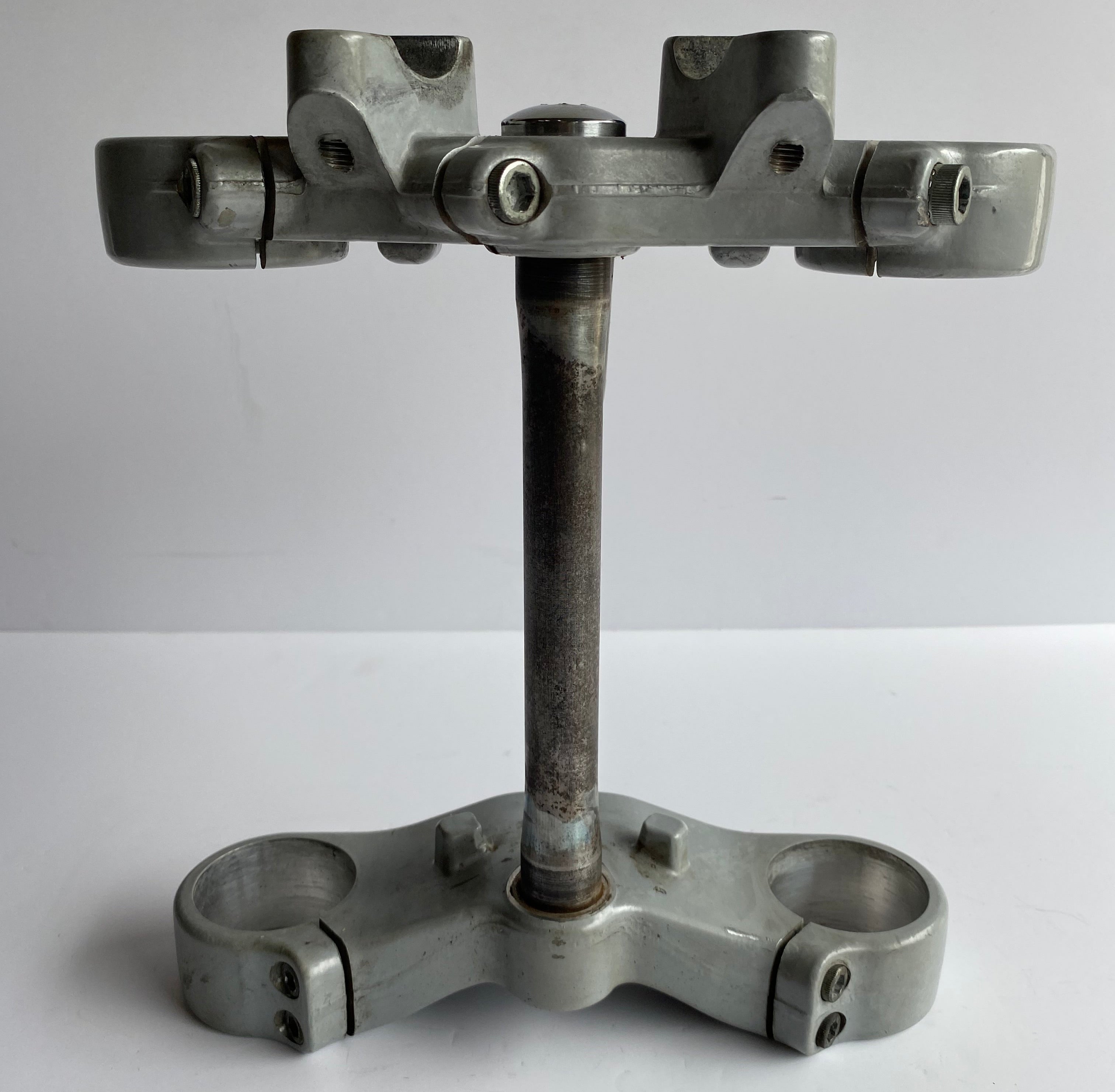 Buell XB9S Fork Clamps OEM REF: J0104.02A8B &amp; J0105.1AD