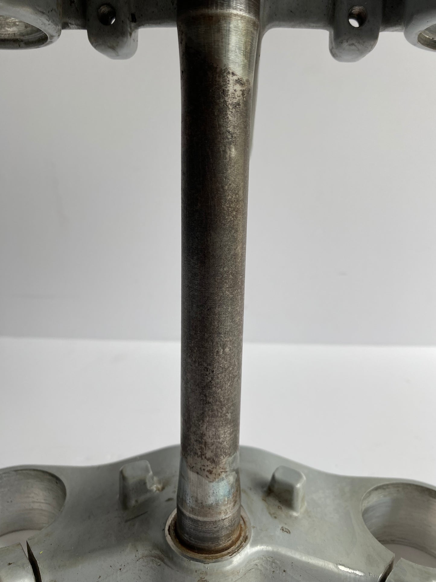 Tés de fourche Buell XB9S REF OEM : J0104.02A8B & J0105.1AD