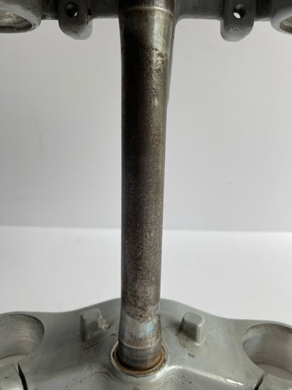 Tés de fourche Buell XB9S REF OEM : J0104.02A8B & J0105.1AD