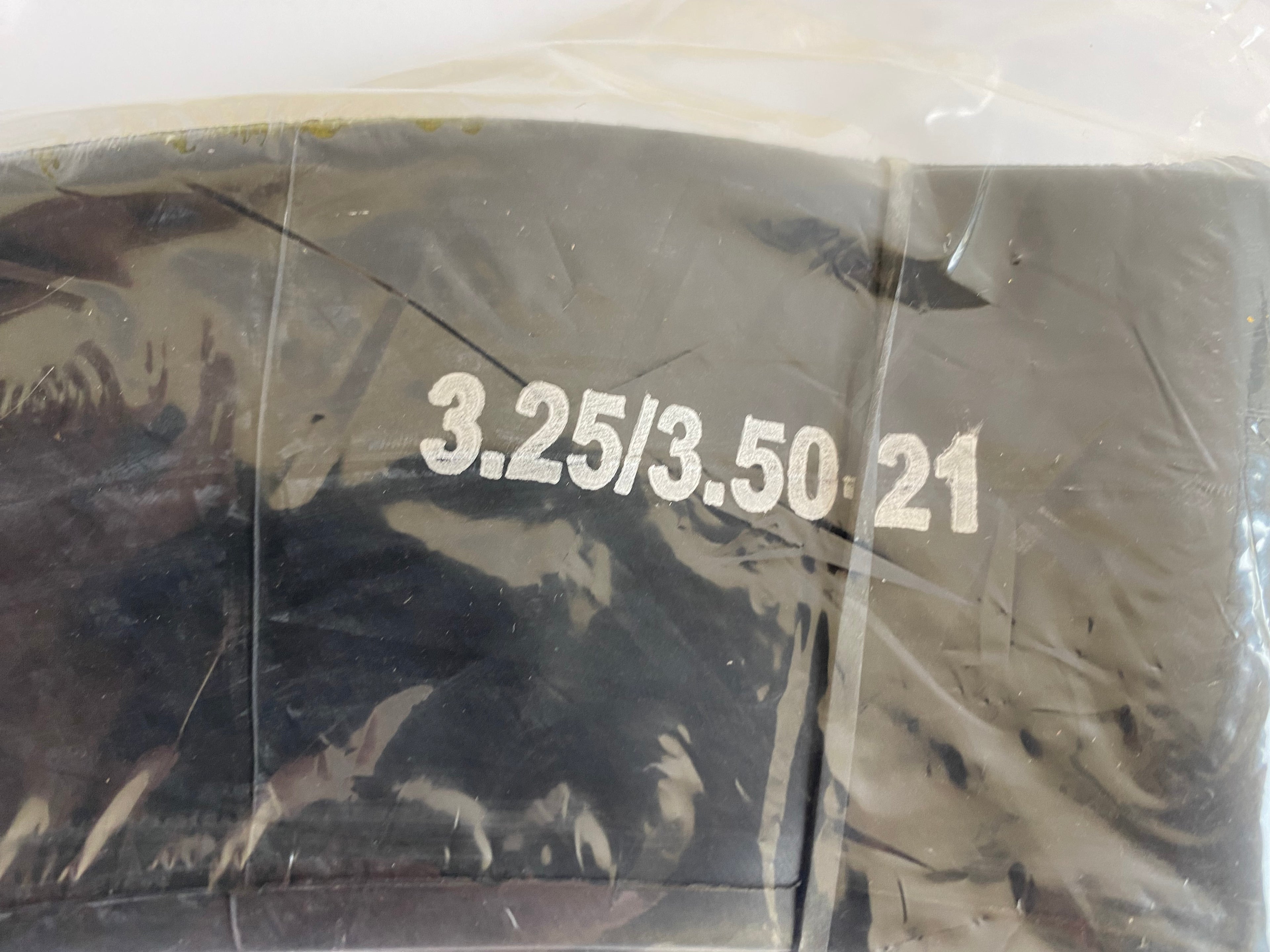 Chambre à air 3.25/3.50 x 21 pouces roue à rayons Harley Davidson REF MCS 951046