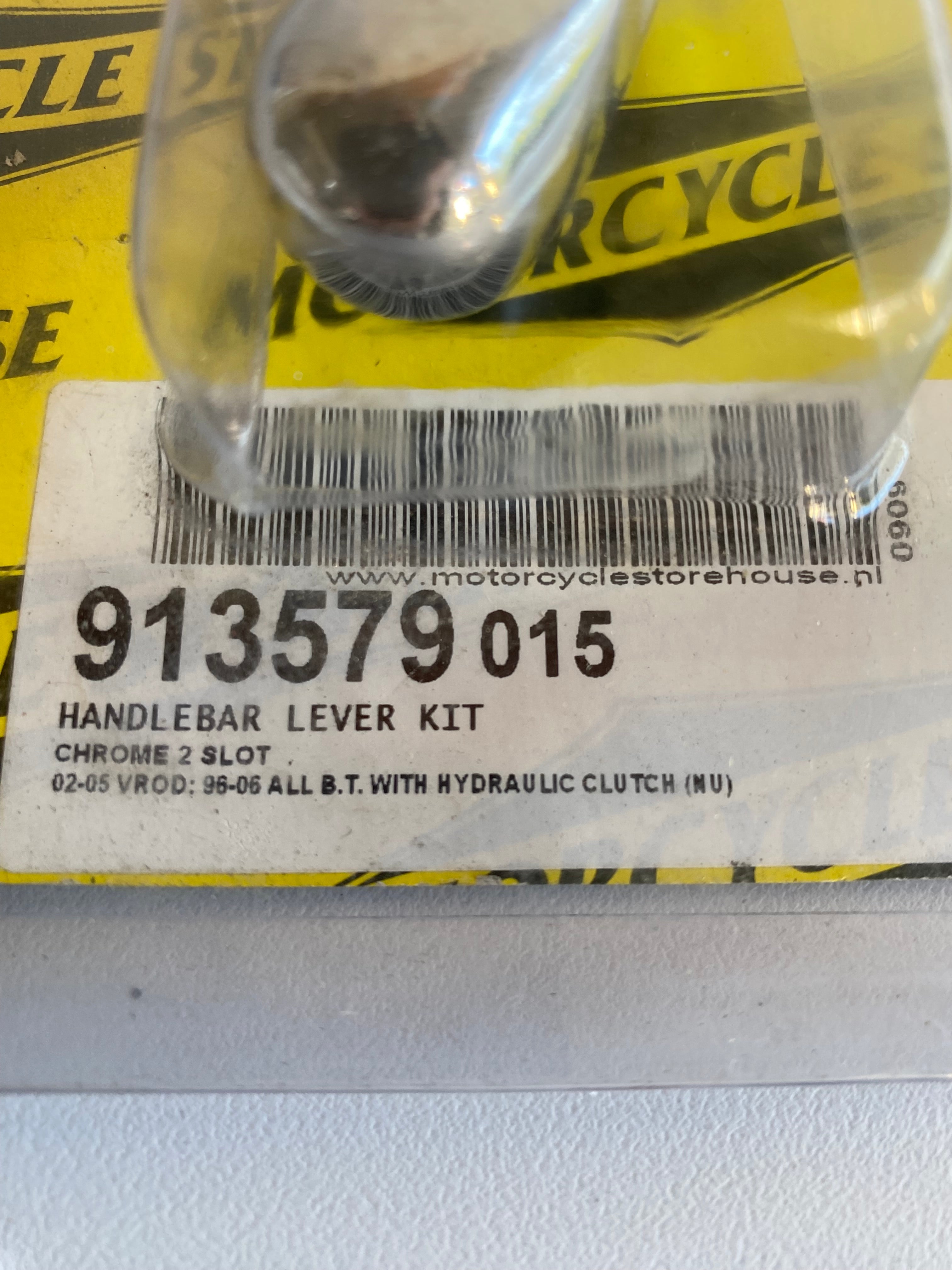Jeu de leviers chromés harley davidson REF MCS : 913579