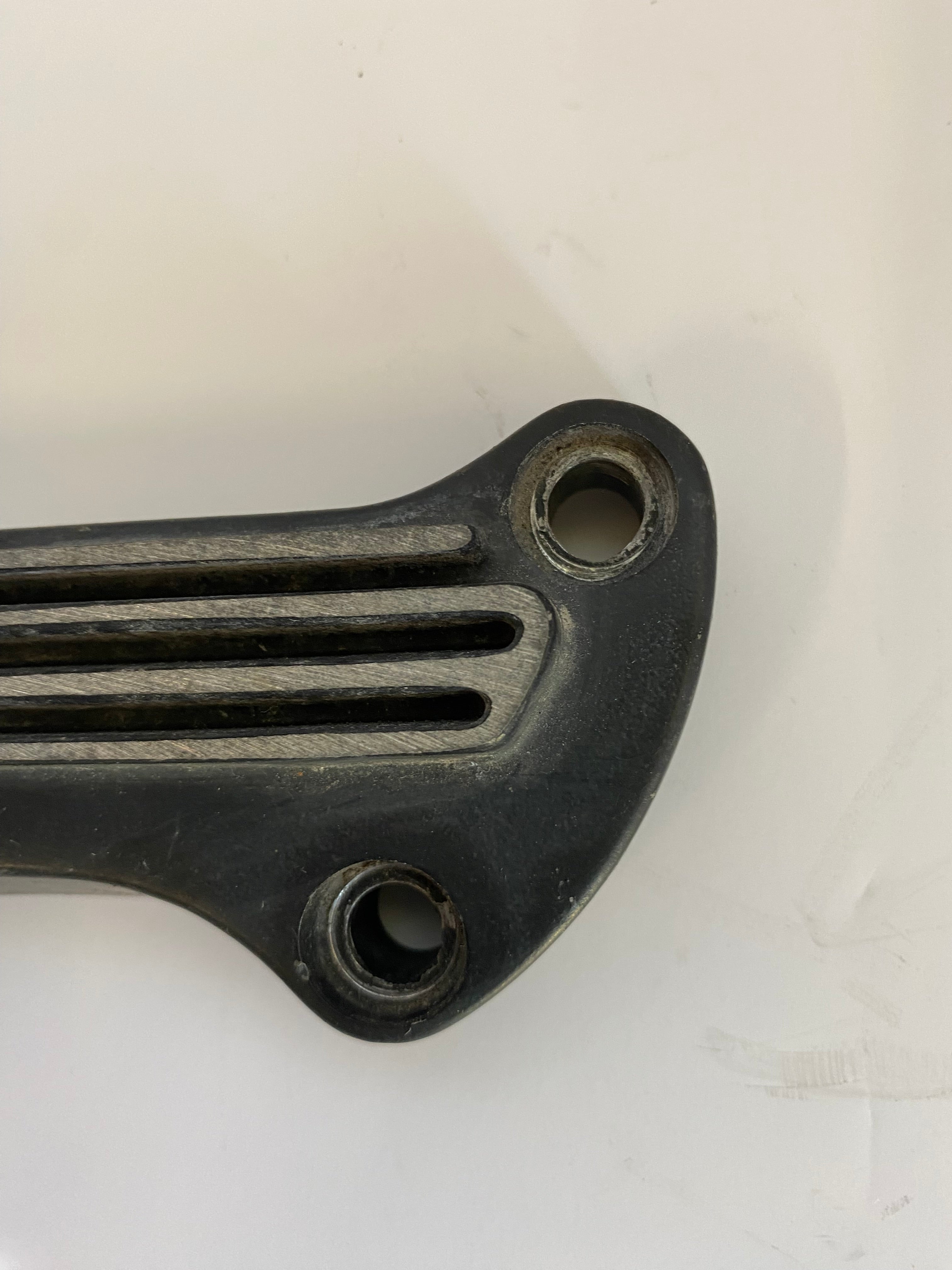 Pontet supérieur riser Shovelhead Harley Davidson REF OEM 56115-77