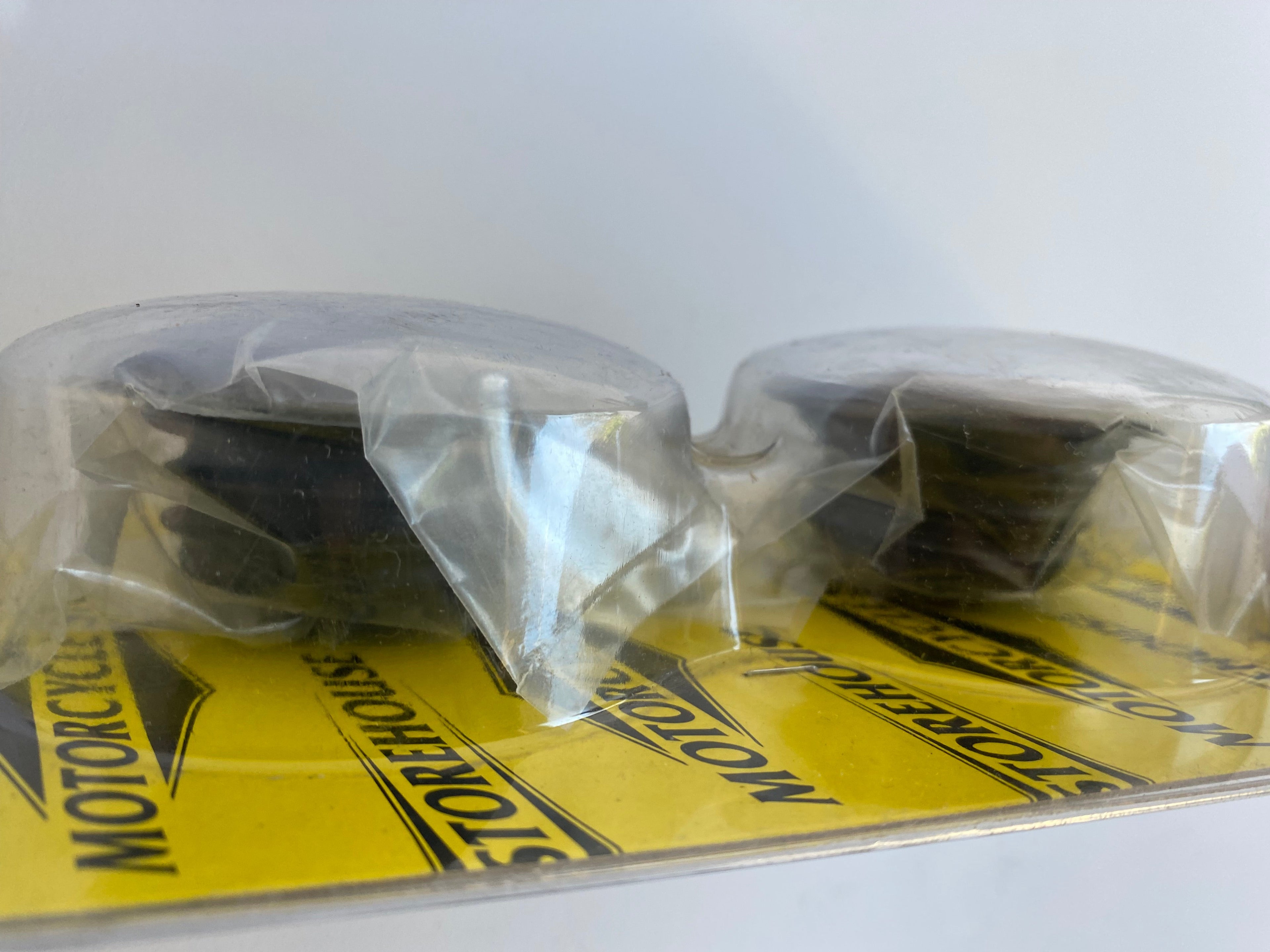 Bouchons de réservoir d'essence Harley Davidson REF MCS : 505042