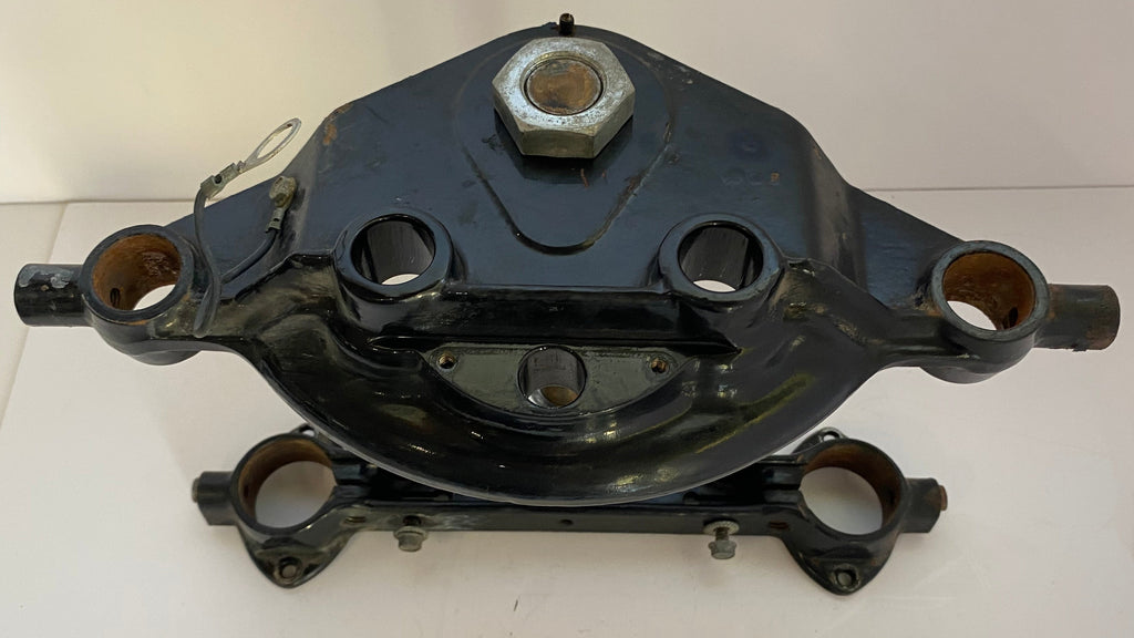Tés de fourche Touring Harley Davidson REF OEM 45446-87A & 45435-95