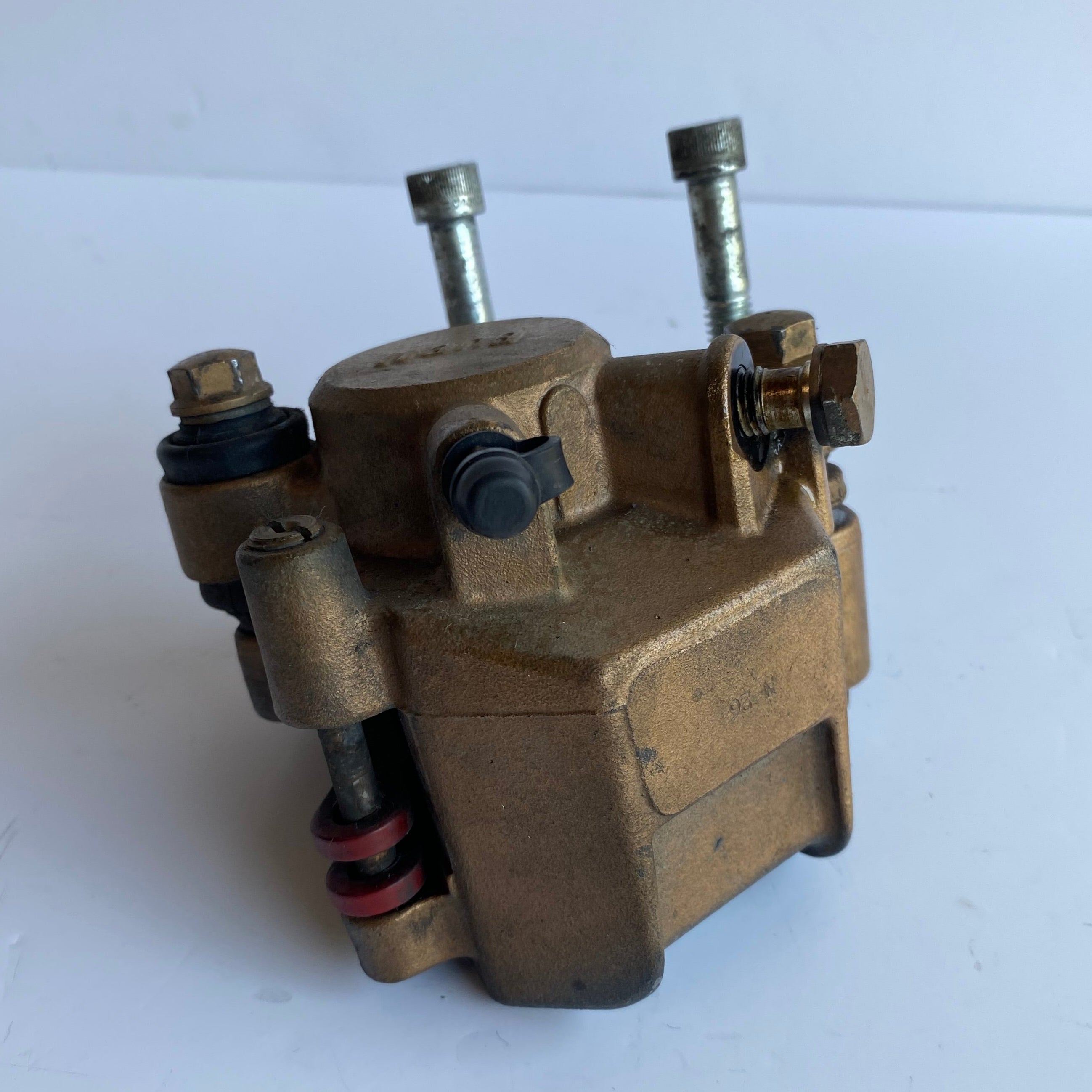 Etrier de frein arrière avec support Buell XB REF OEM : H0102.02A8A