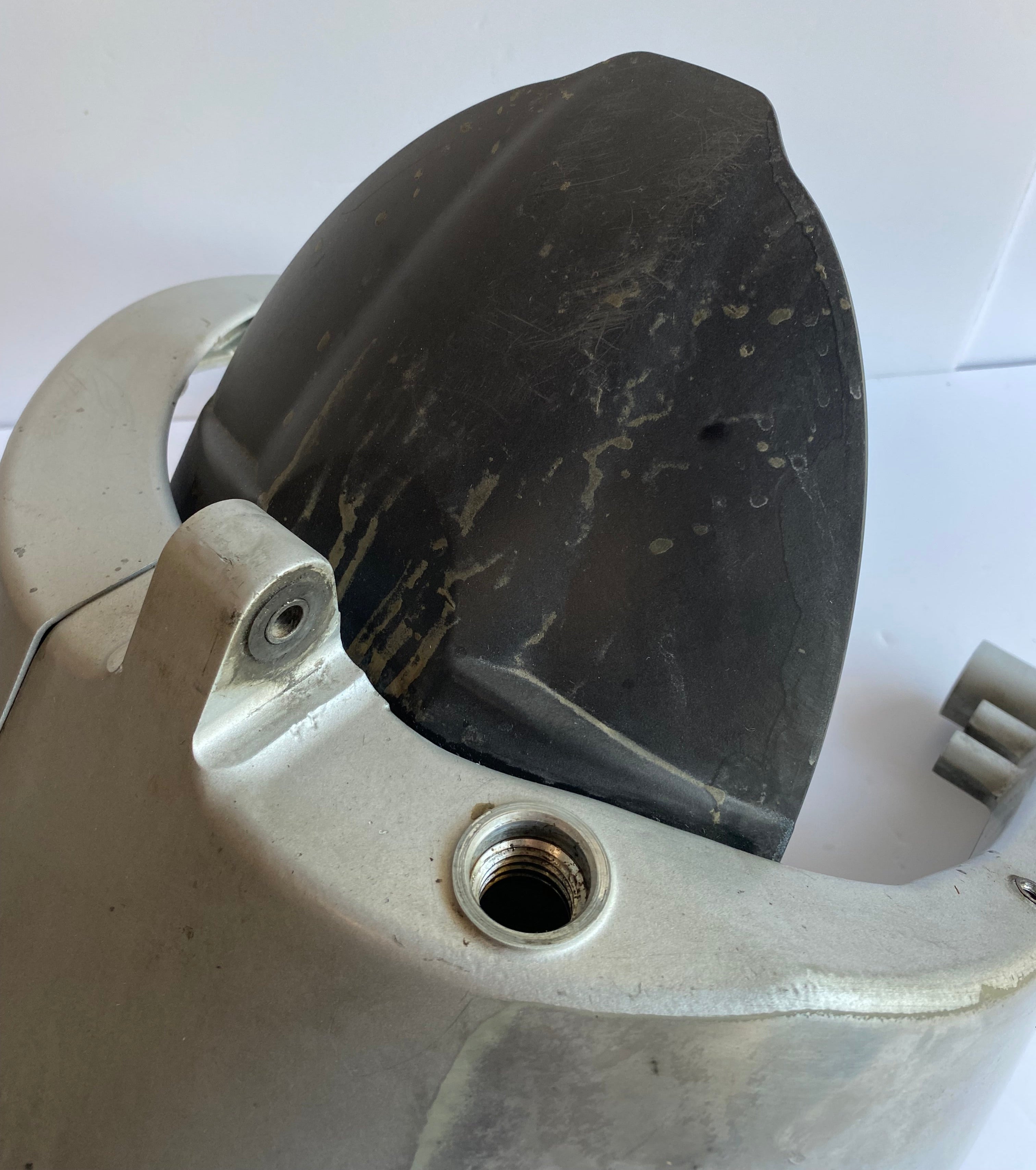 Bras oscillant réservoir d'huile Buell XB9 REF OEM : K0003.02A8