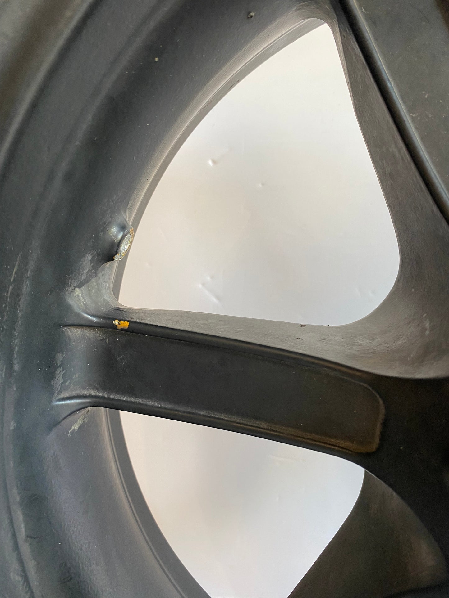 Roue arrière 17 x 5.5  Buell XB REF OEM : G0309.02A8WAX