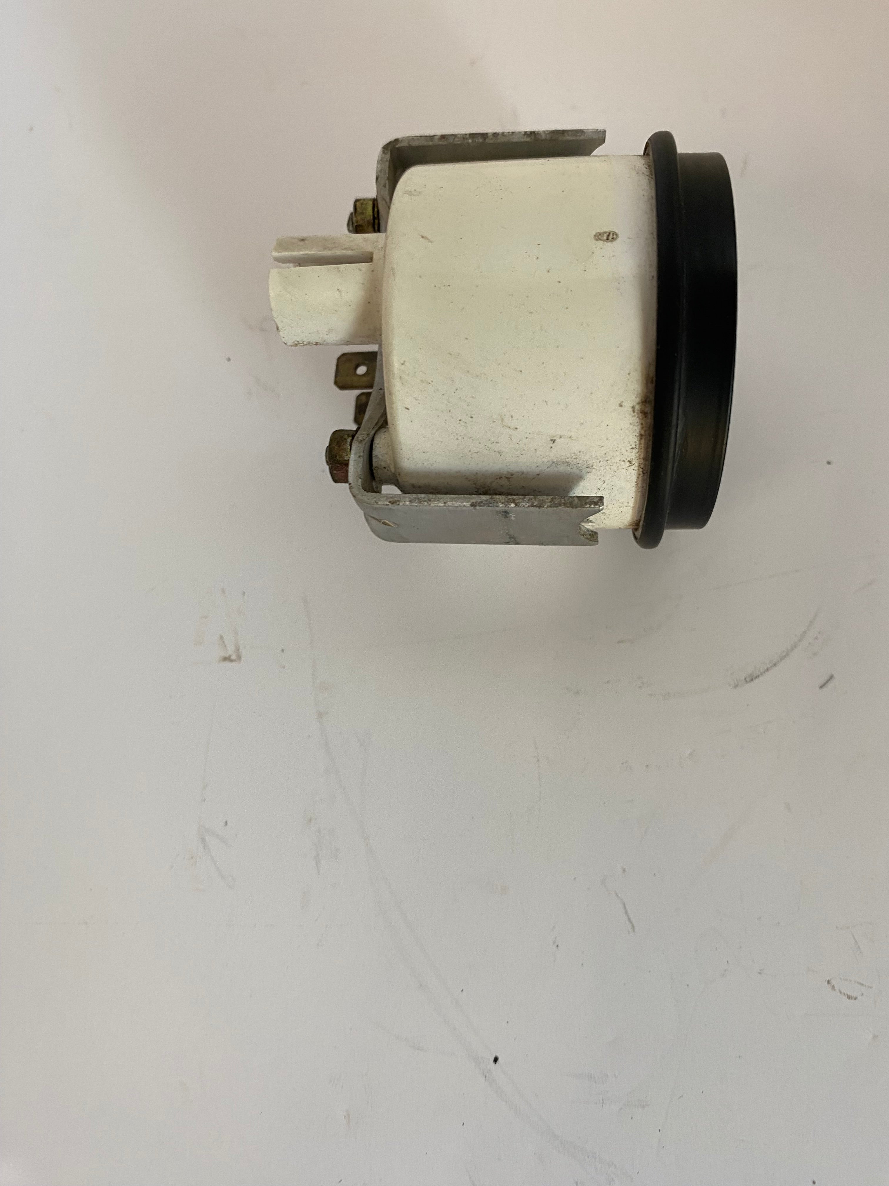 Voltmètre fairing Touring Harley Davidson REF OEM 74526-86