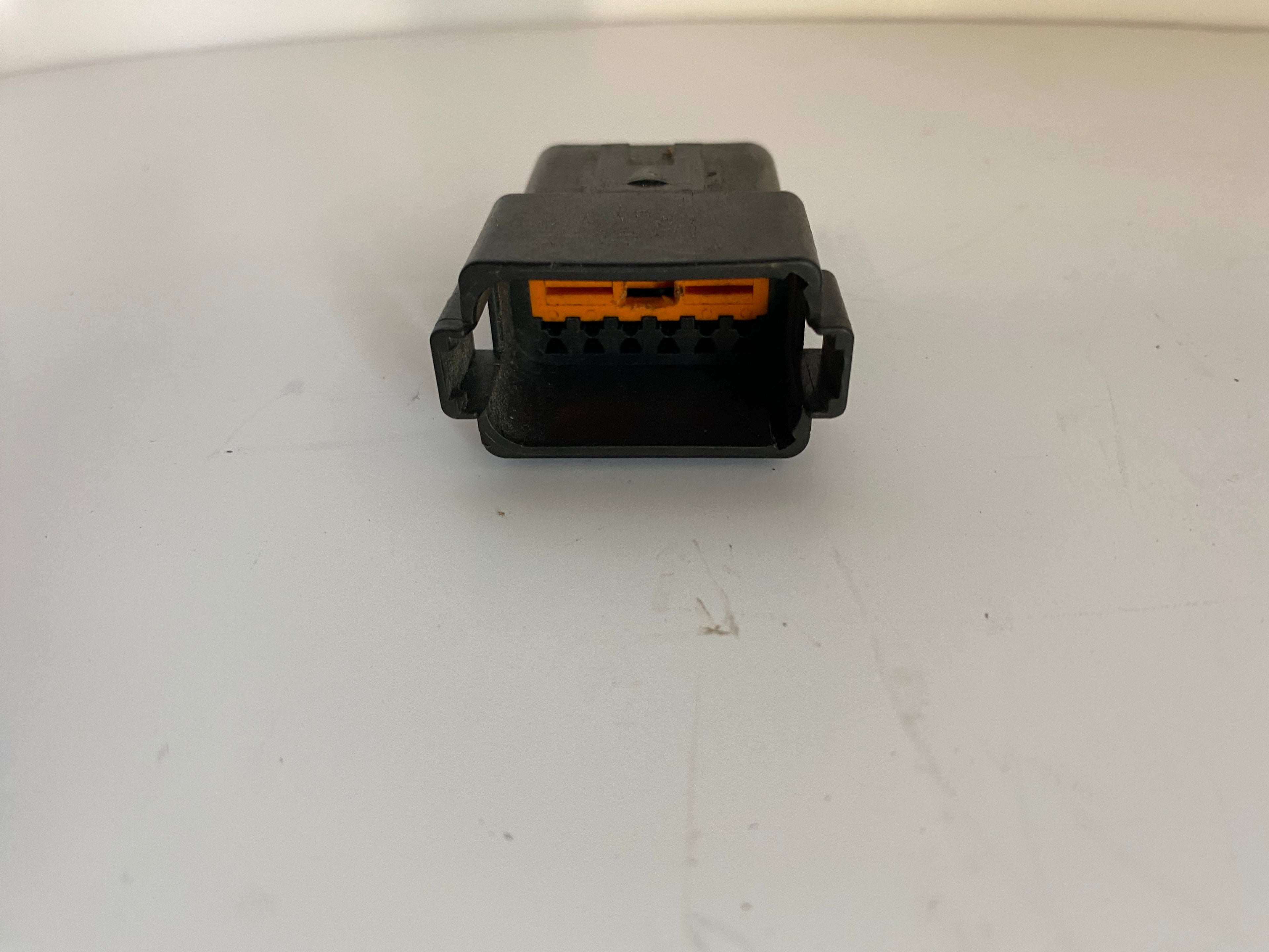 Prise Deutsch 12 pins noir male Harley Davidson REF MCS 548153