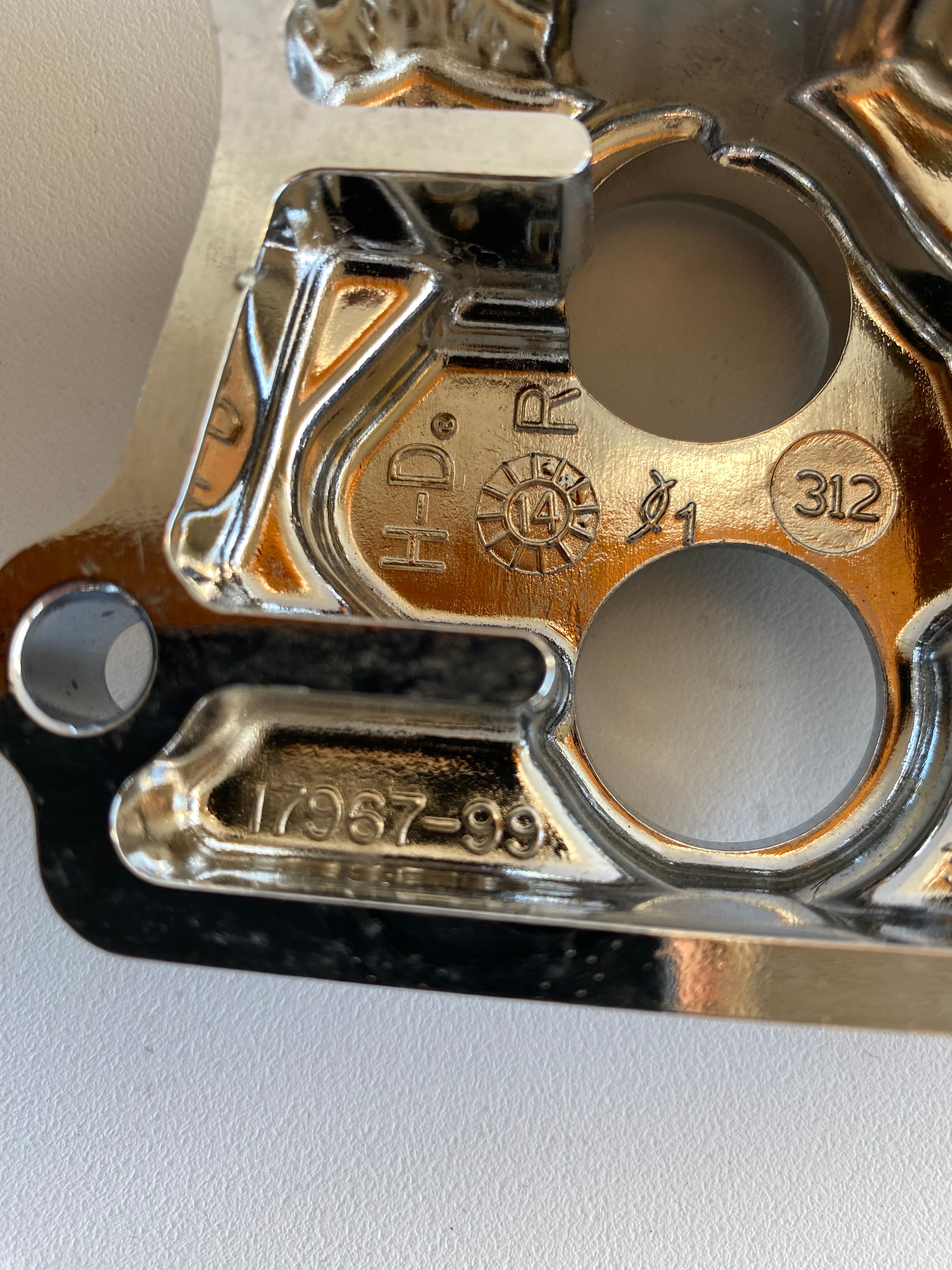 Jeu d'embases de poussoirs hydrauliques Harley Davidson REF OEM : 17967-99