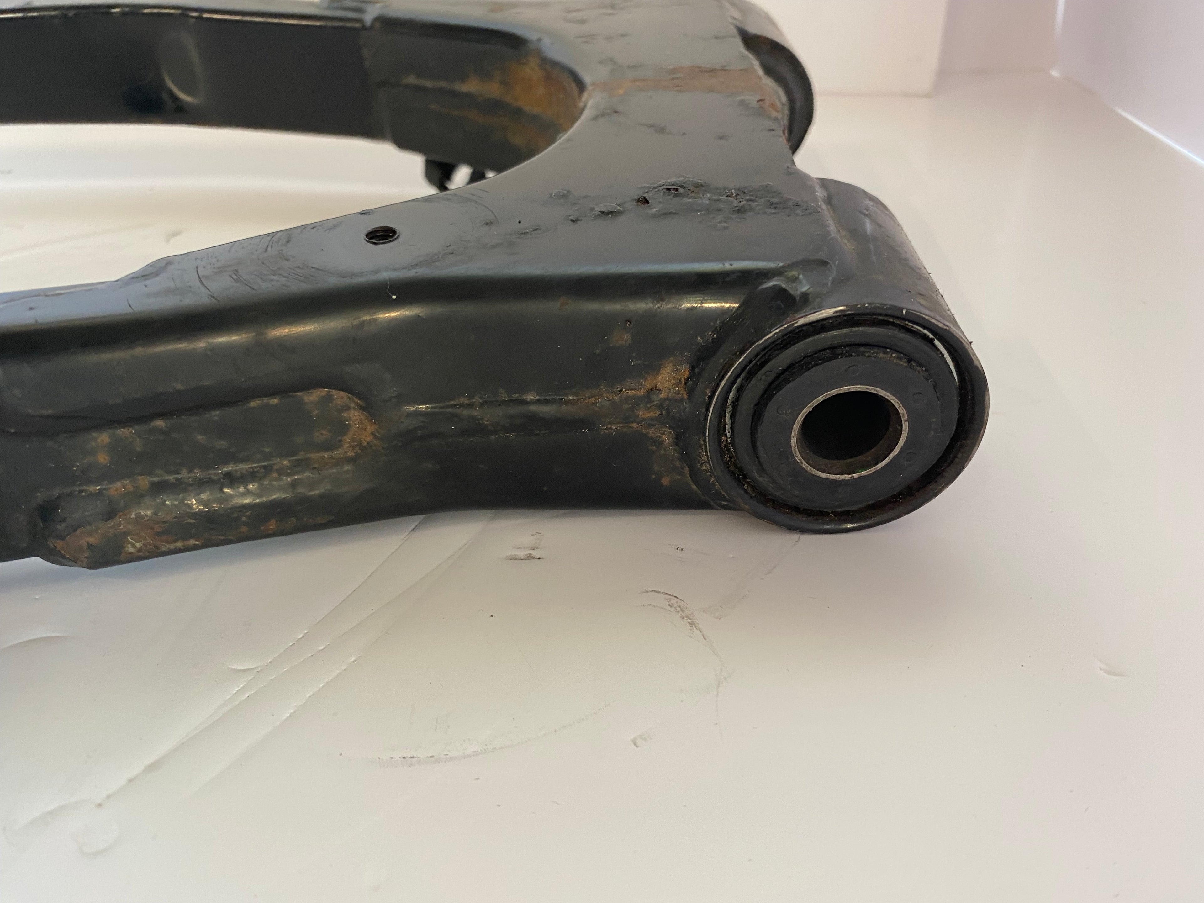 Bras oscillant Touring Harley Davidson REF OEM 47544-85B