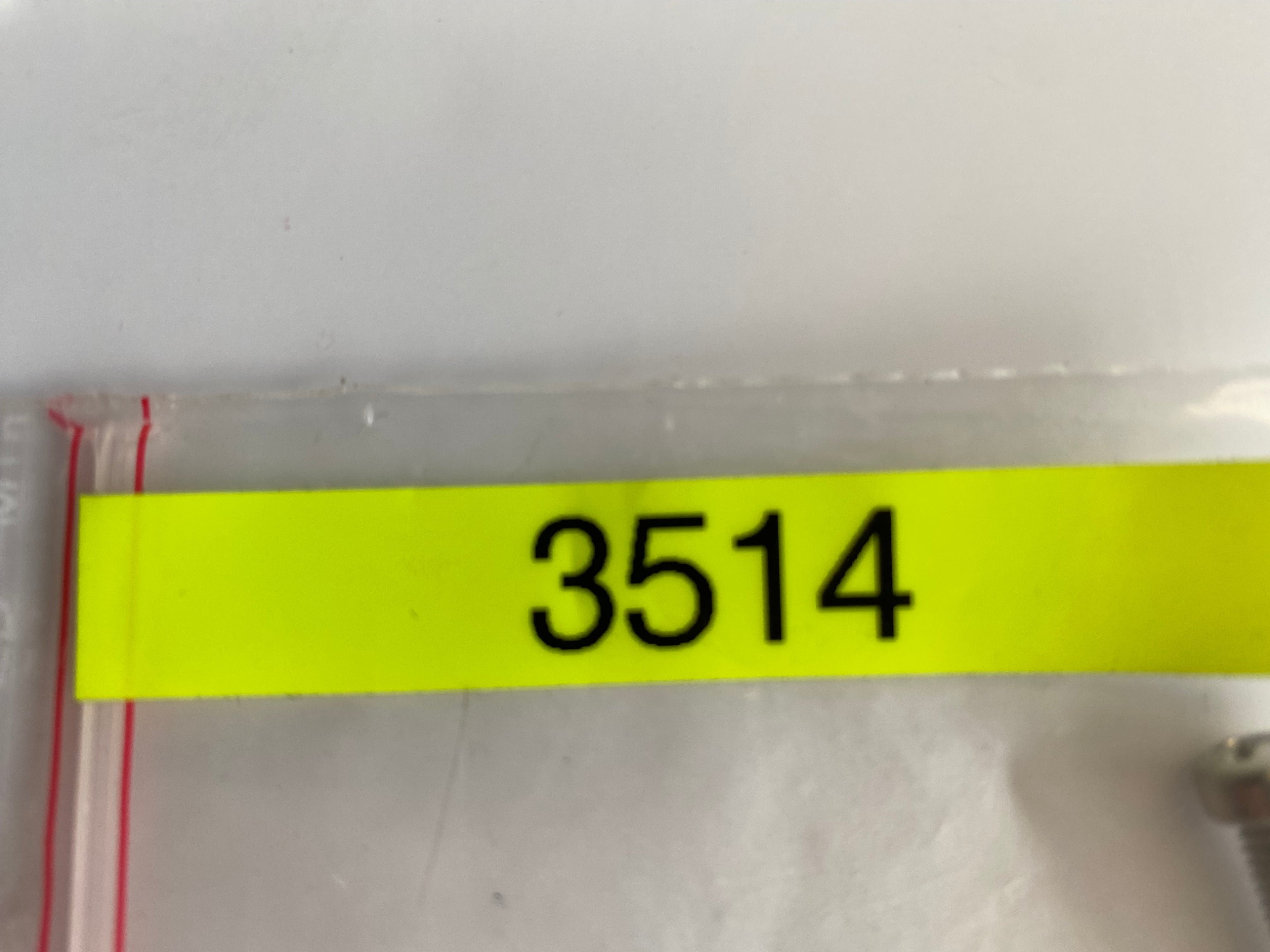 Vis + écrou de cerclage de phare Harley Davidson REF OEM 3514 & 7606