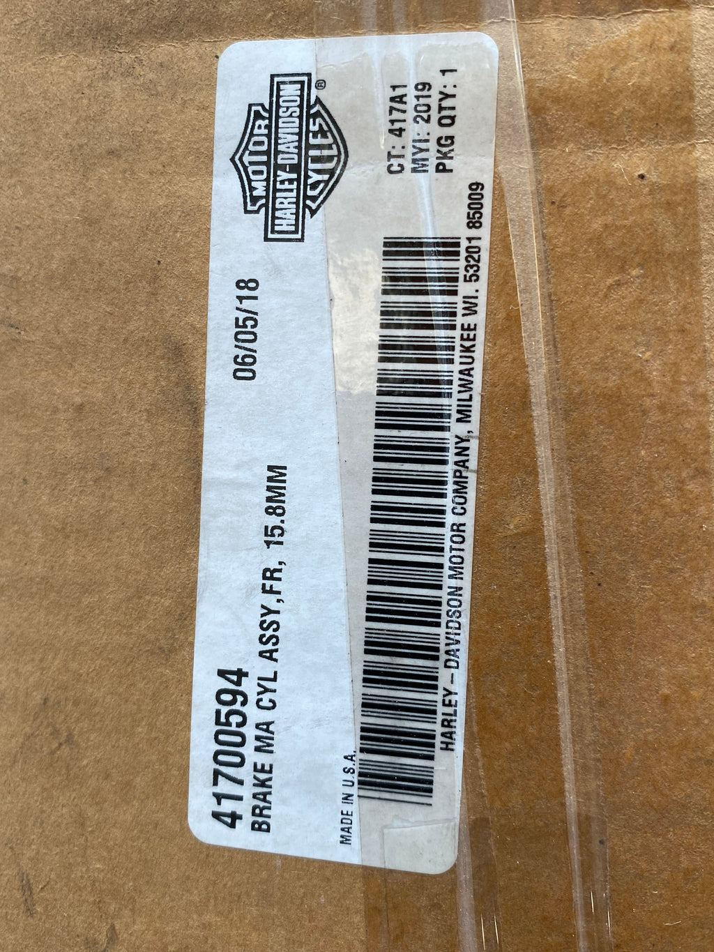 Black Front Brake Lever and Master Cylinder SFDR 114 Harley Davidson REF OEM: 41700594