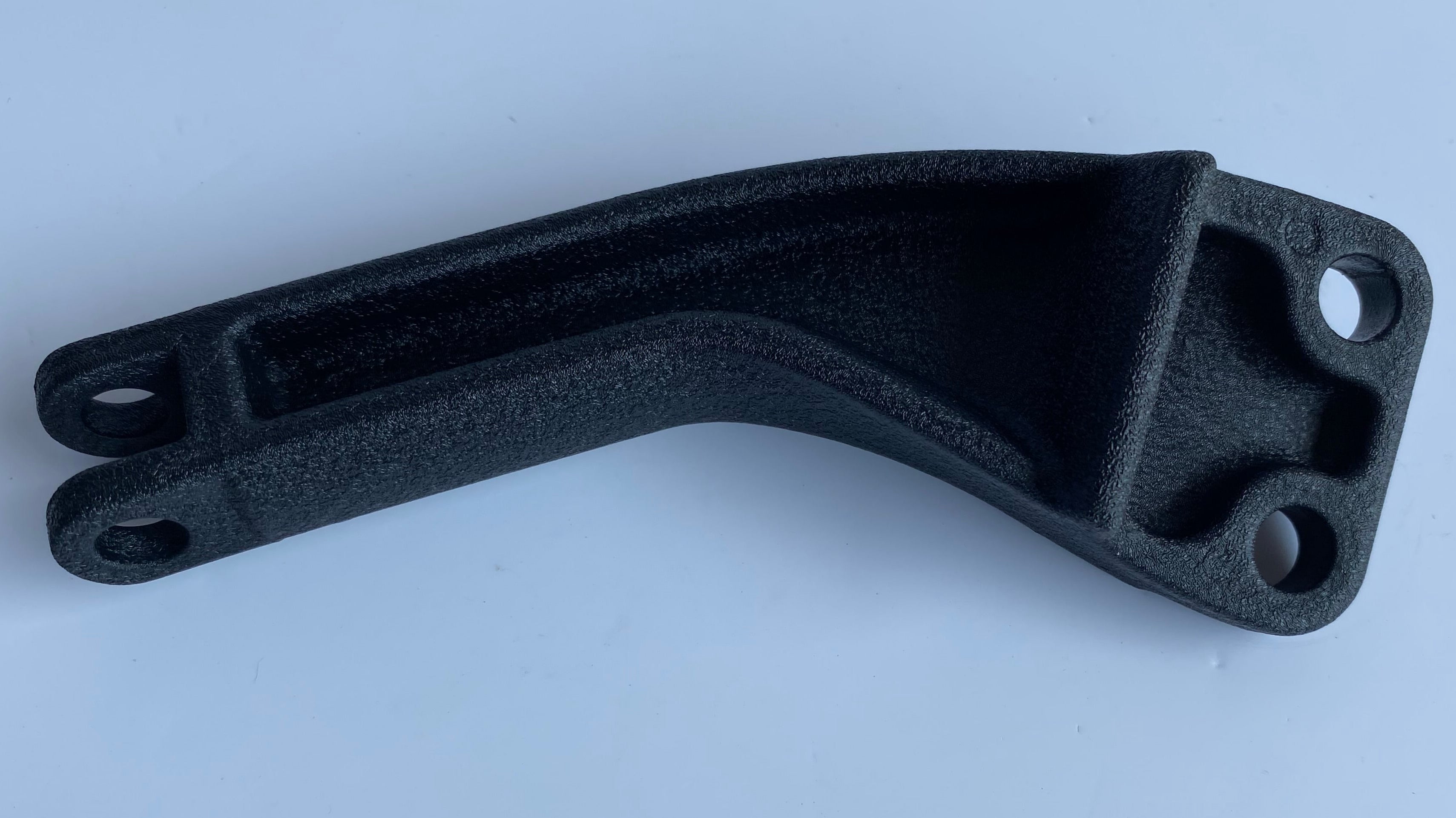 Support de cale pied passager droit Dyna Harley Davidson REF OEM 49224-06A