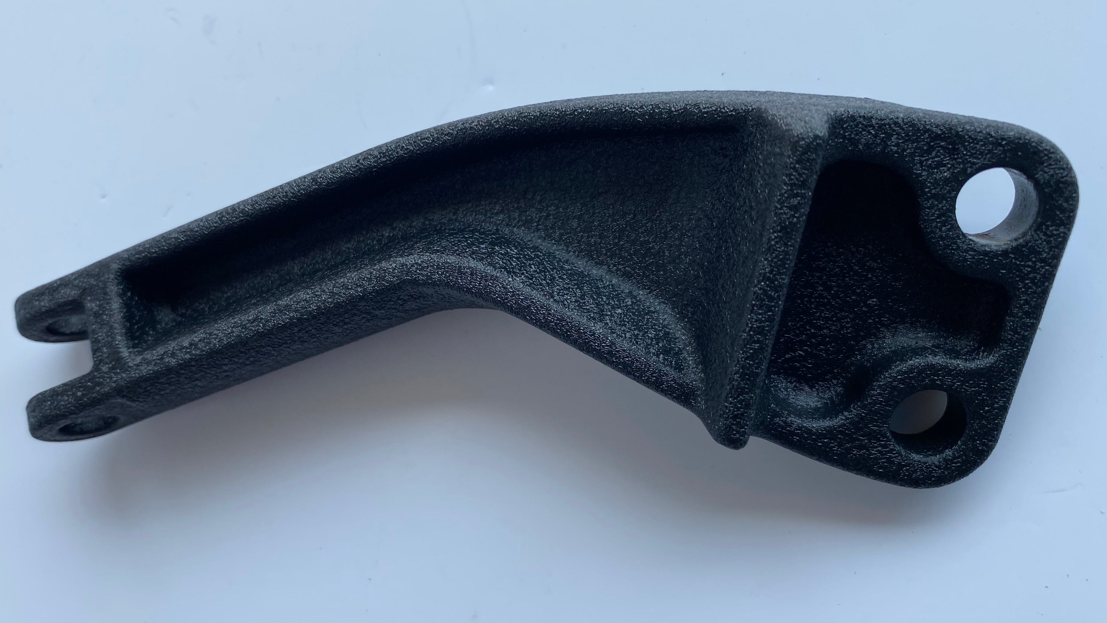 Support de cale pied passager droit Dyna Harley Davidson REF OEM 49224-06A