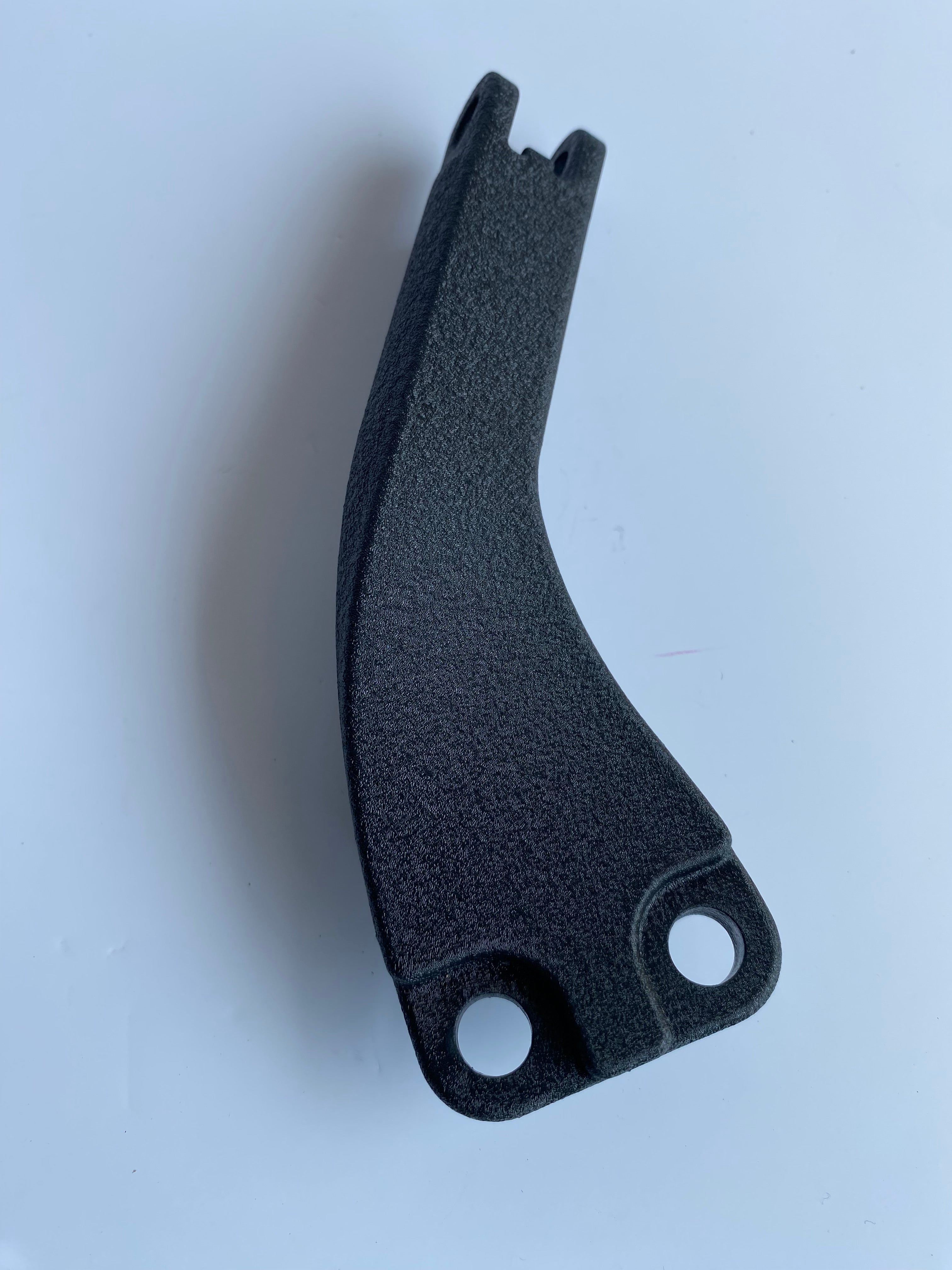 Support de cale pied passager droit Dyna Harley Davidson REF OEM 49224-06A