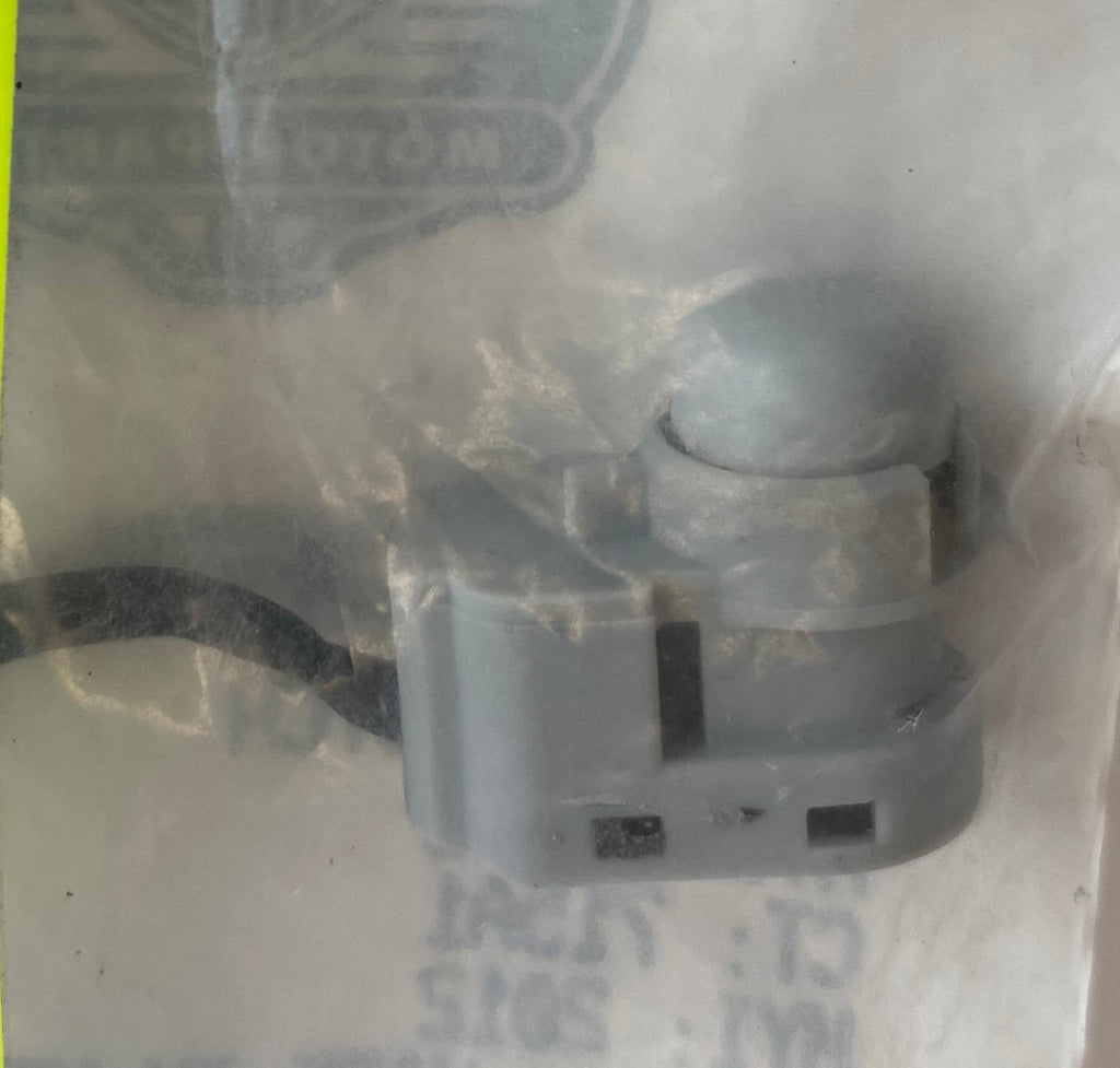 Contacteur embrayage hydraulique Softail Harley Davidson REF OEM 71500114