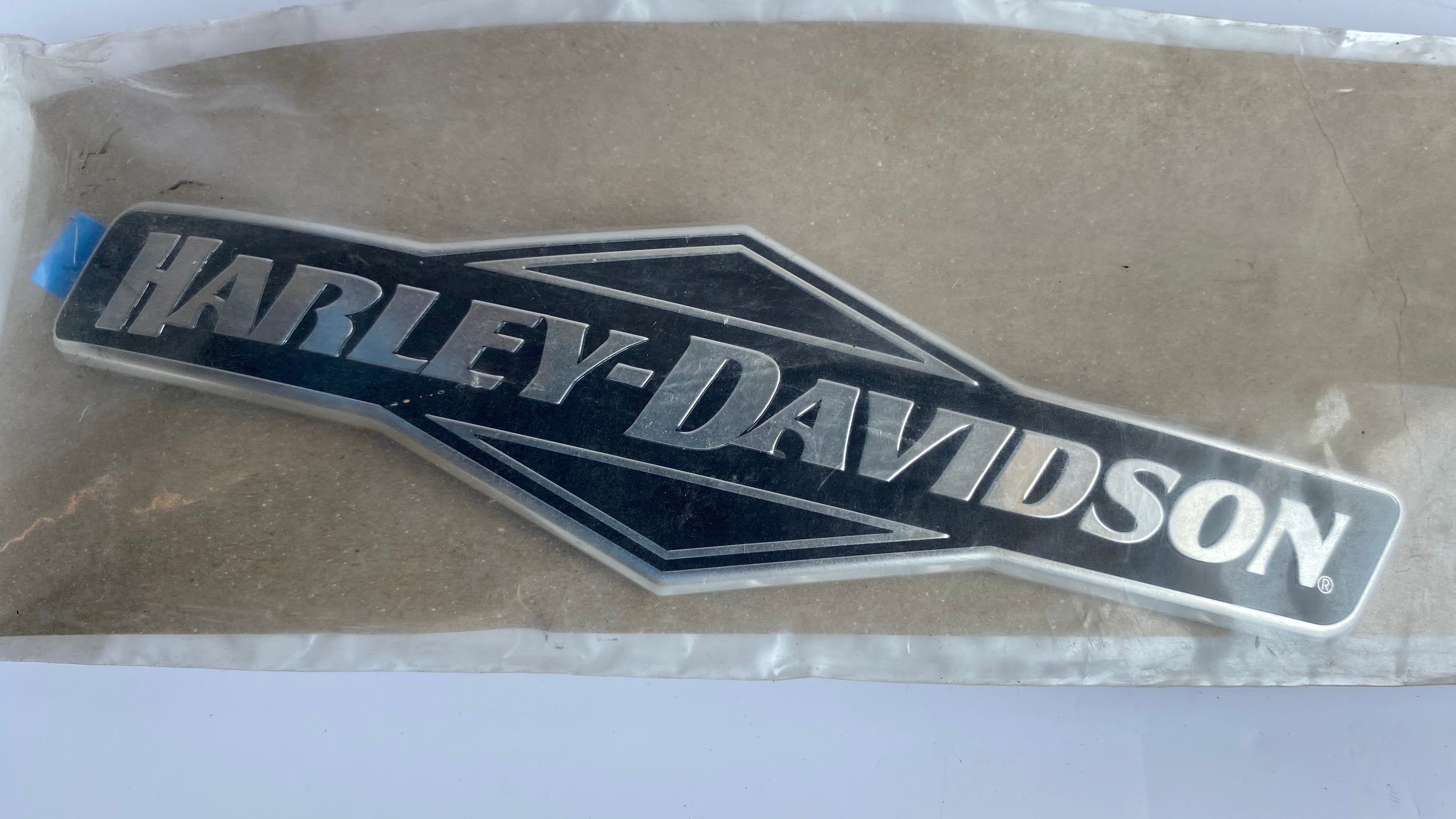 Left Tank Logo Softail Night Train Harley Davidson REF OEM 62299-06