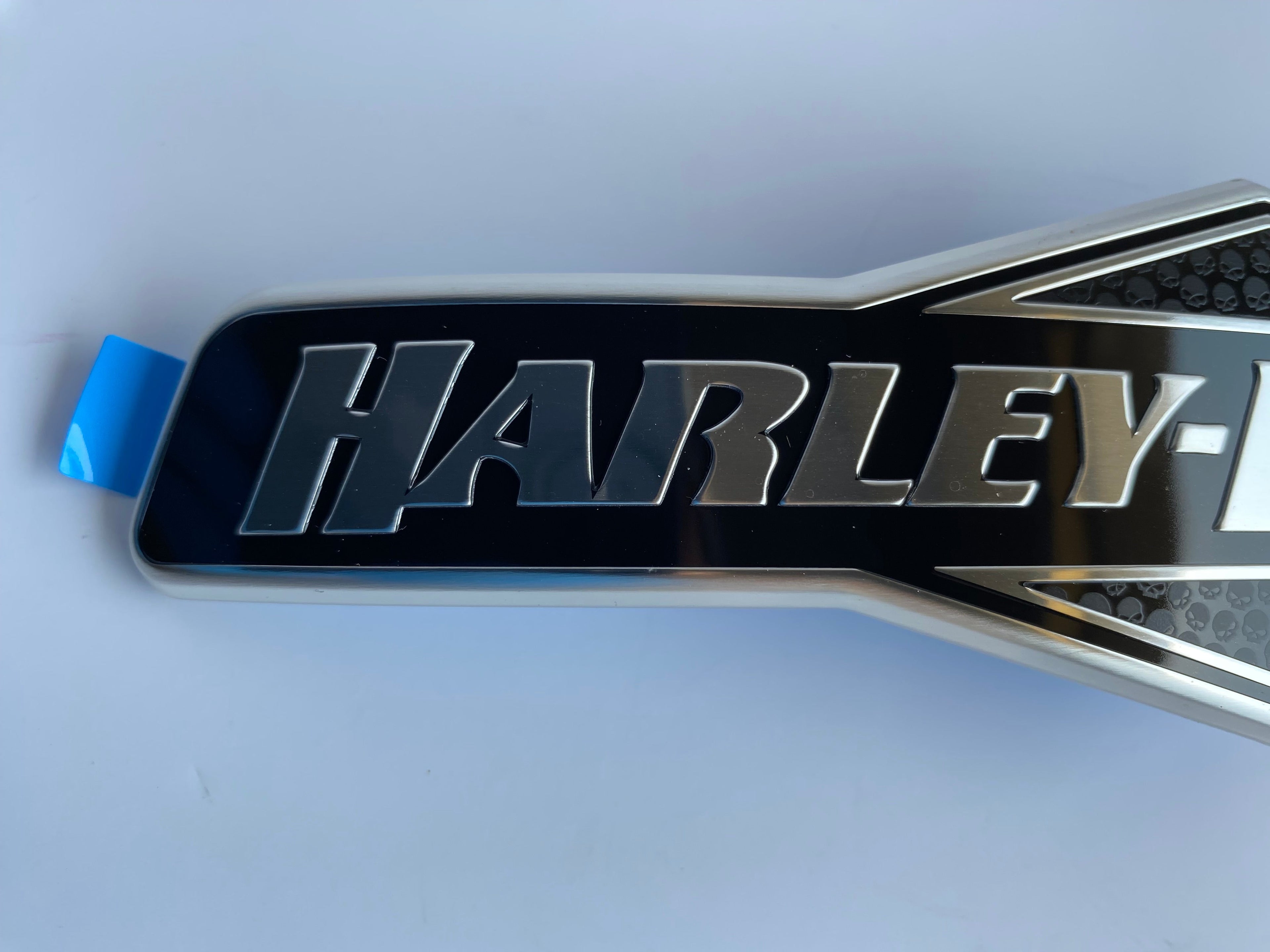 Left Tank Logo Softail Night Train Harley Davidson REF OEM 62299-06