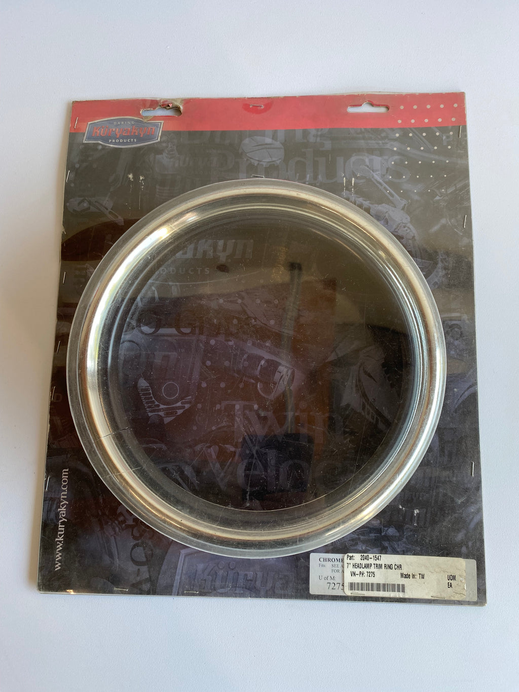 Kuryakyn Harley Davidson 7-inch chrome headlight surround REF K: 7275