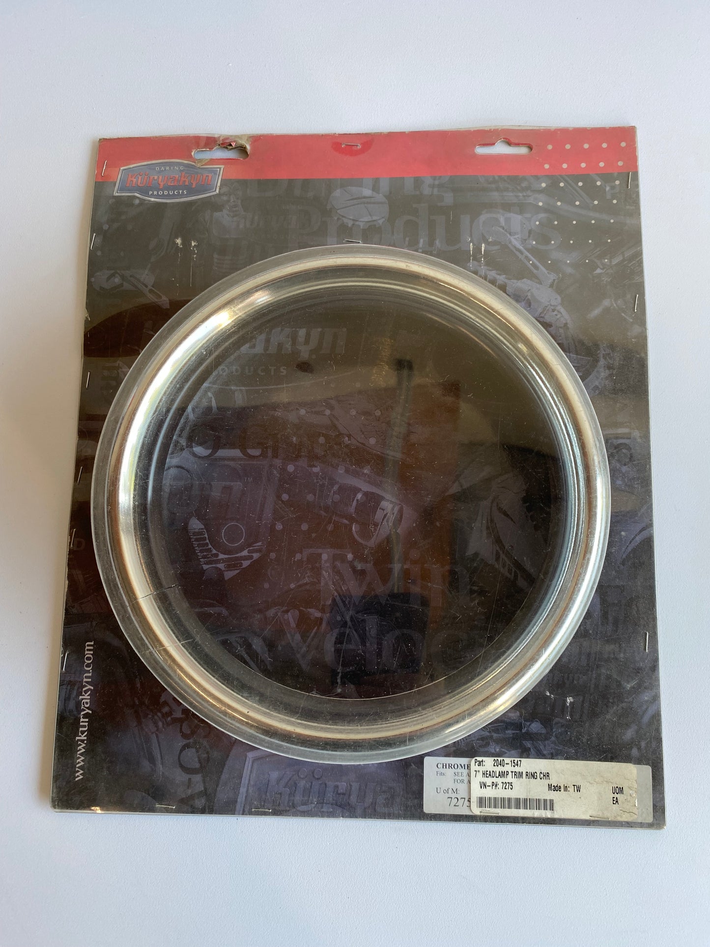 Kuryakyn Harley Davidson 7-inch chrome headlight surround REF K: 7275