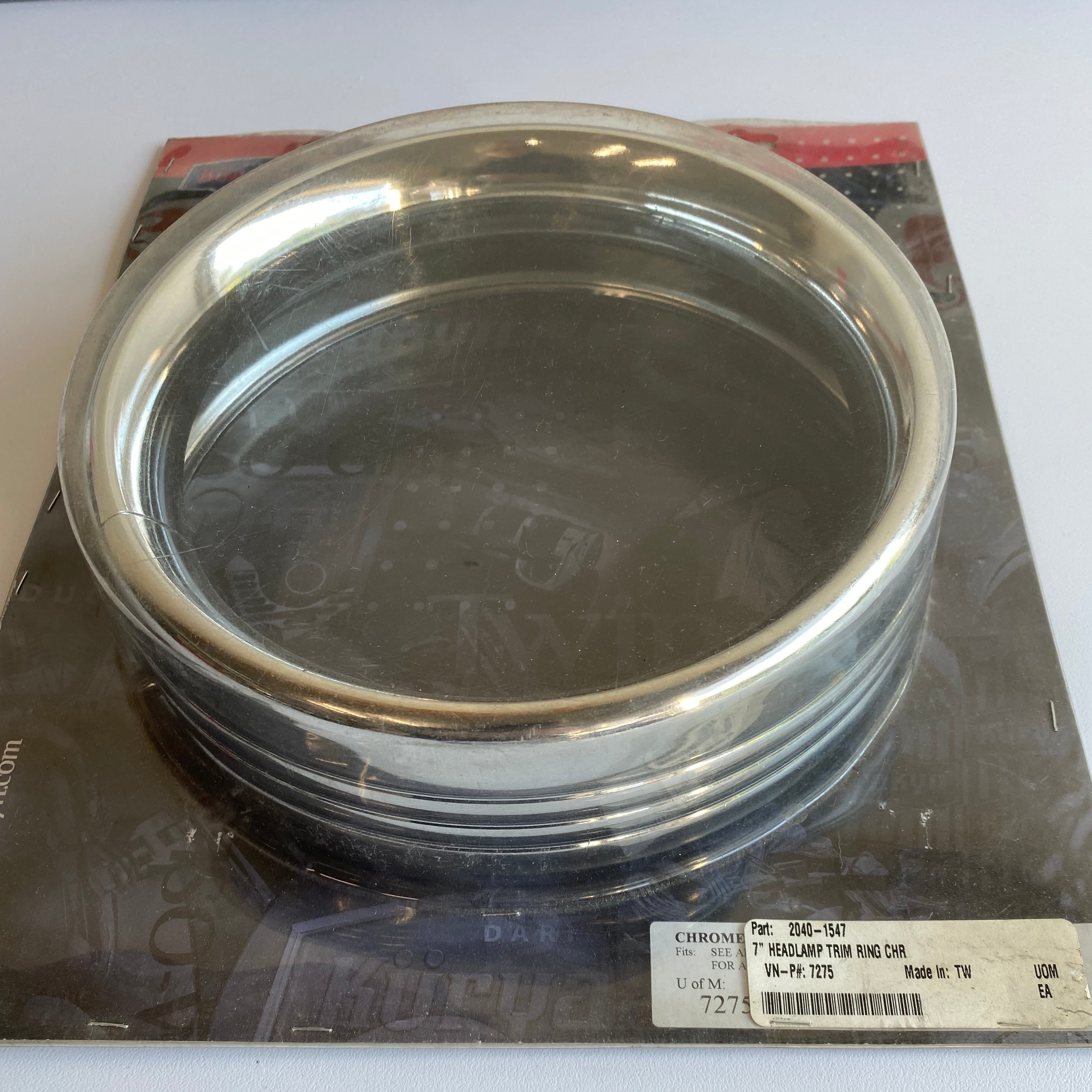 Cerclage pour phare 7 pouces chromé Kuryakyn Harley Davidson REF K : 7275