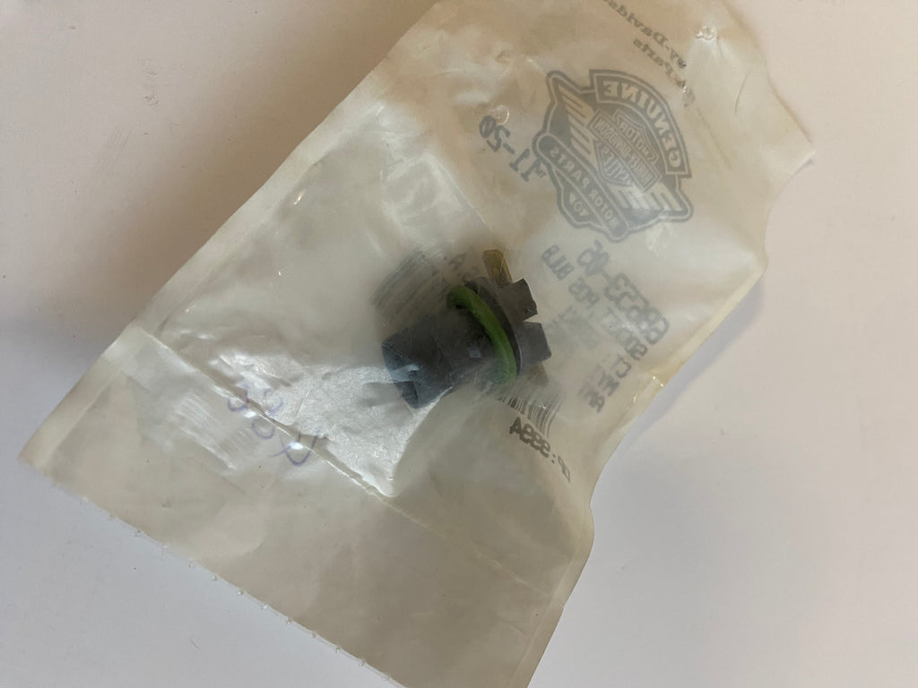 Douille veilleuse de phare Harley Davidson REF OEM 68653-05