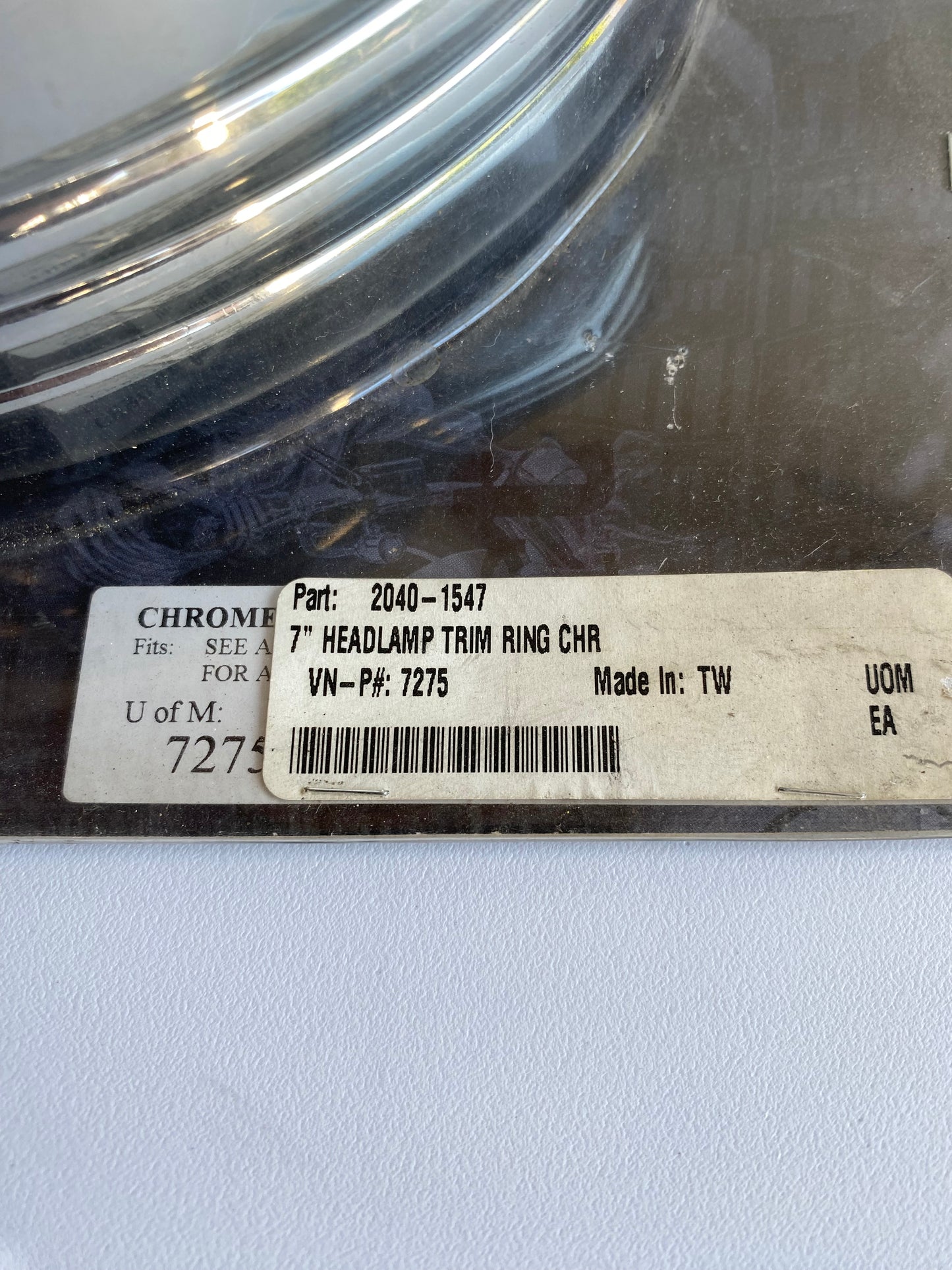 Kuryakyn Harley Davidson 7-inch chrome headlight surround REF K: 7275