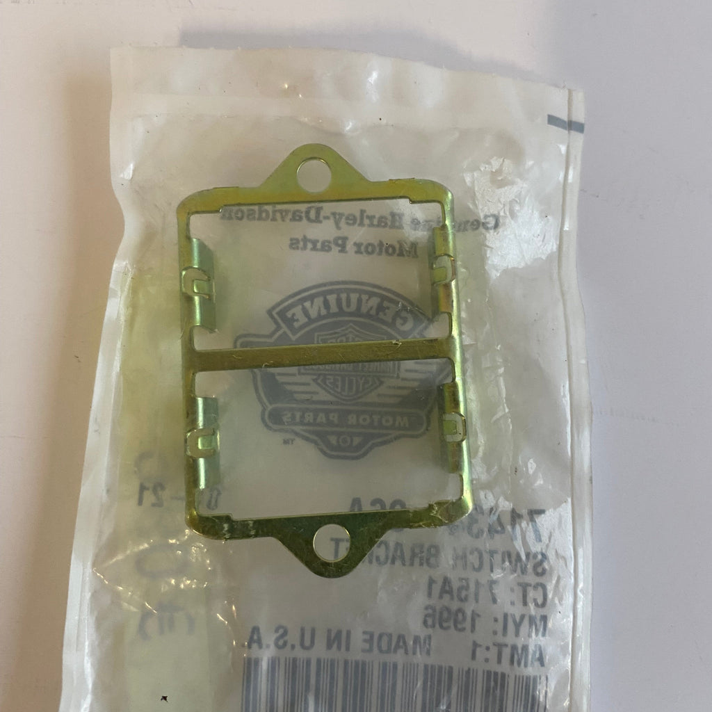 Support boutons fairing Touring Harley Davidson REF OEM 71434-96A