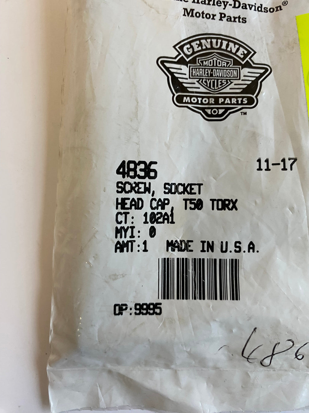 Vis 3/8-16 X 4 TORX cale pied passager droit Softail Harley Davidson REF OEM 4836