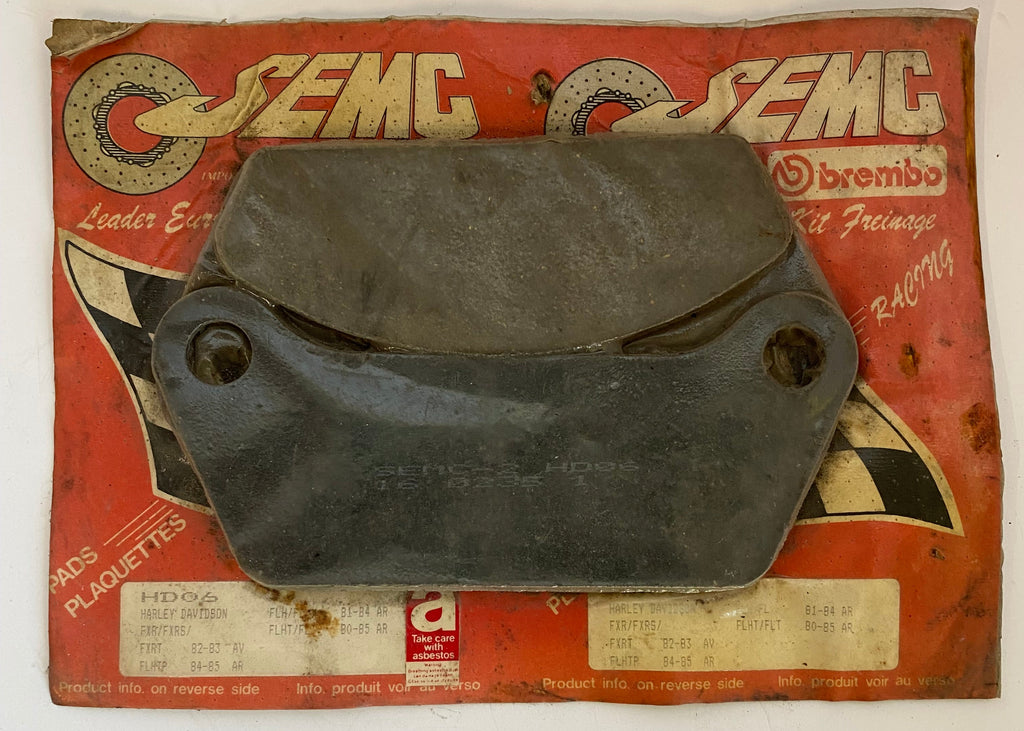 Jeu de plaquettes de frein arriere Brembo Touring Harley Davidson REF OEM 43957-80A