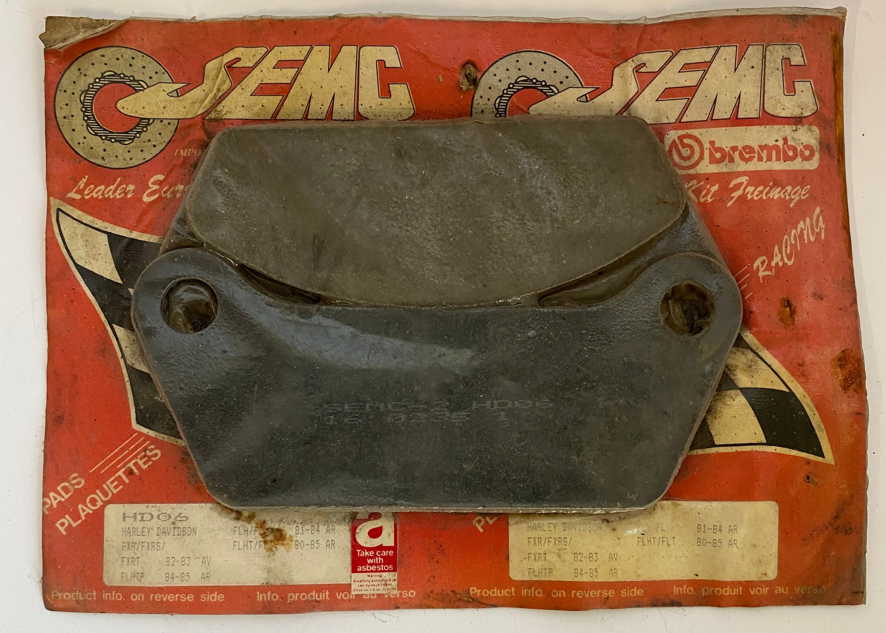 Jeu de plaquettes de frein arriere Brembo Touring Harley Davidson REF OEM 43957-80A