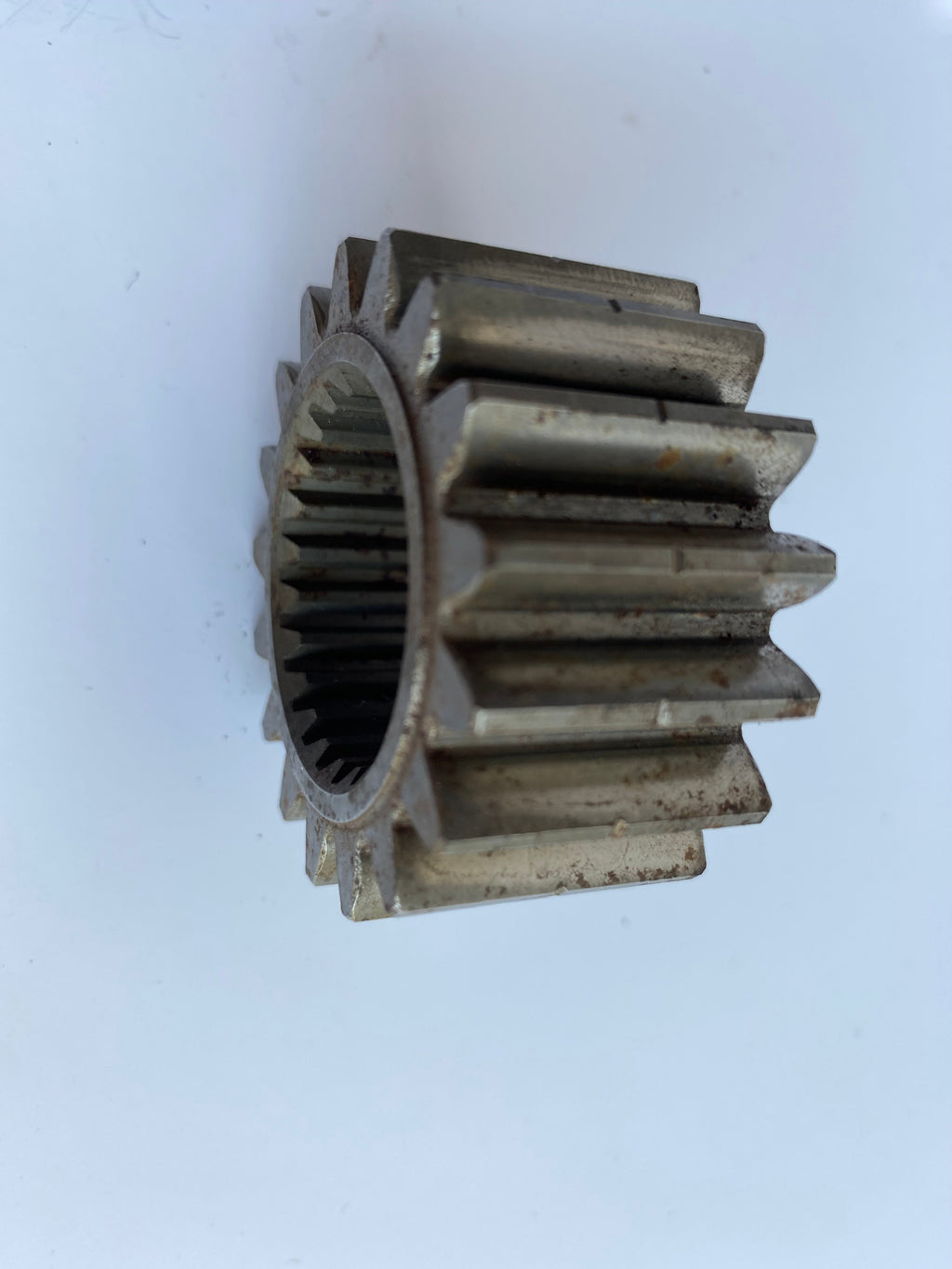 Pignon 5° vitesse arbre secondaire Harley Davidson REF OEM : 35626-79B
