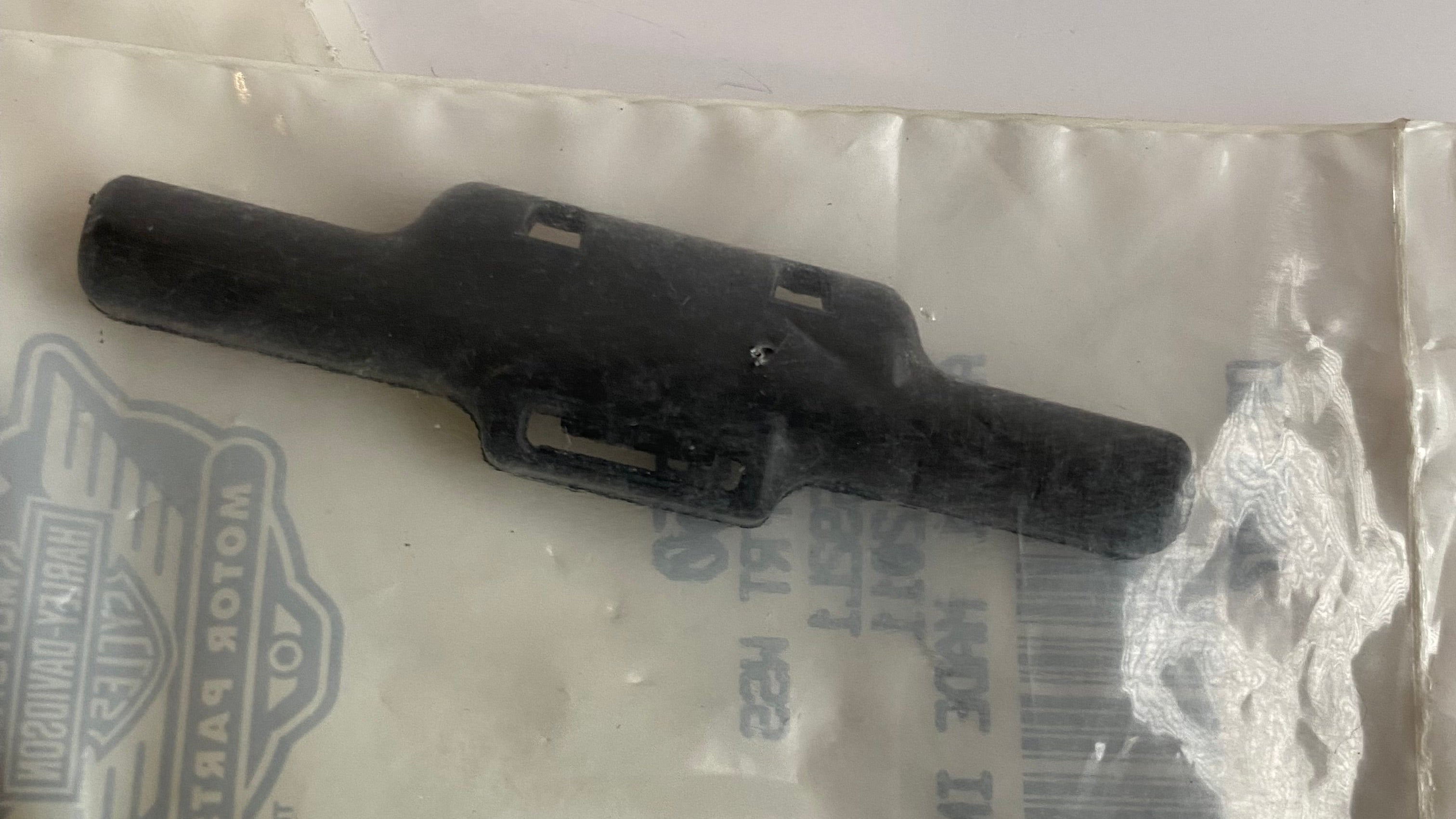 Clip fils du capteur ABS de frein avant Harley Davidson REF OEM 10850