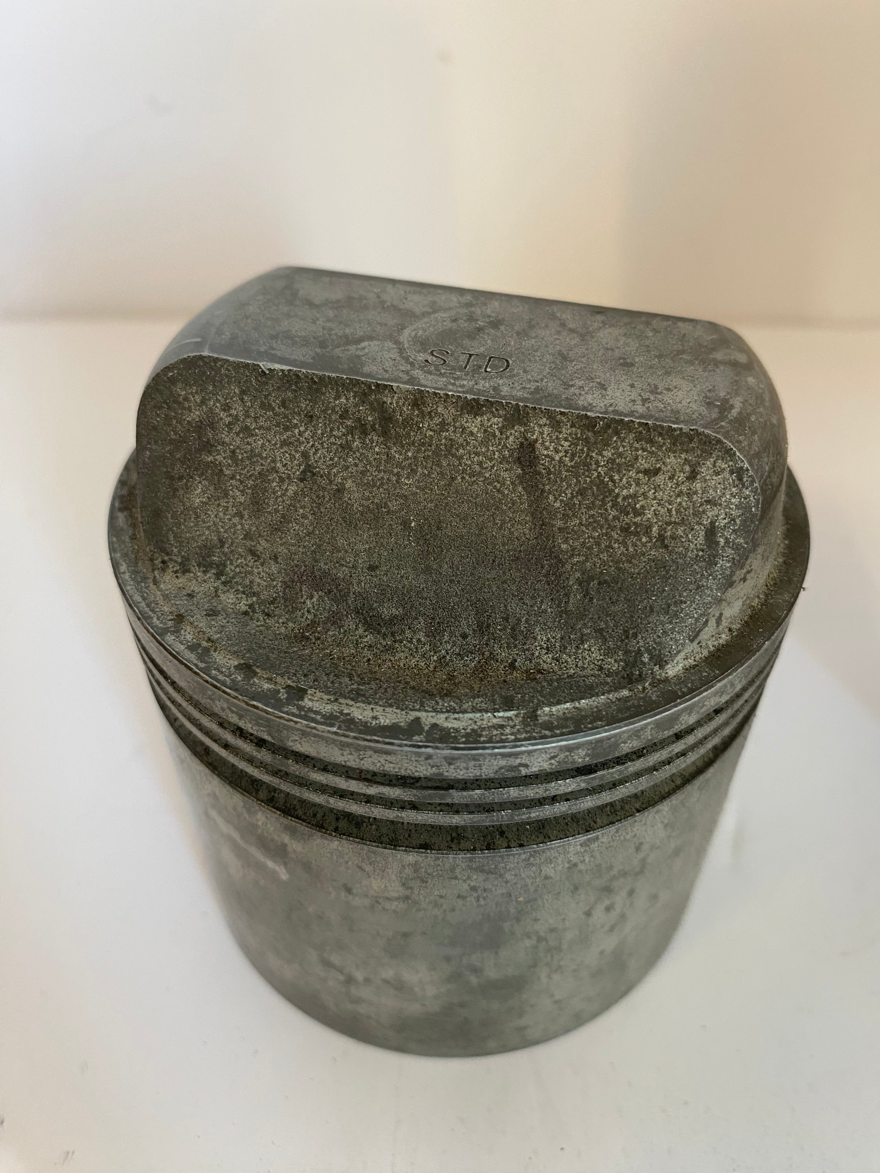 Jeu de 2 pistons 1000 fonte ironhead Harley Davidson REF 22251-72A