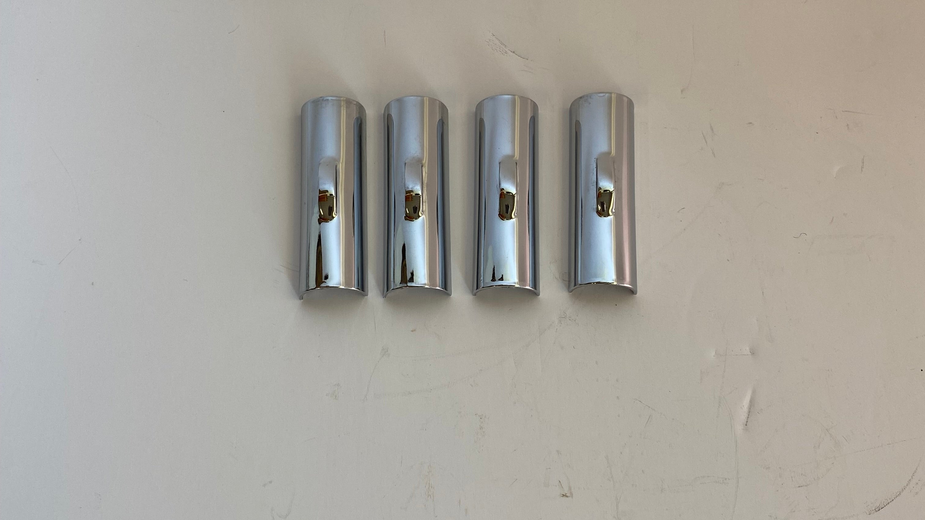 Jeu de 4 verrouillages de colonnettes Sportster Harley Davidson REF OEM 17950-86
