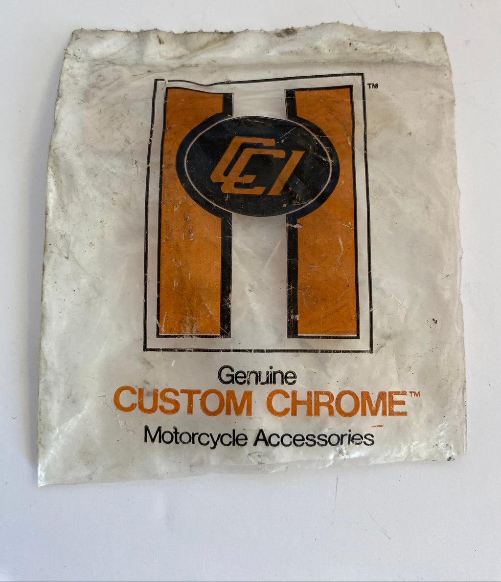 Jeu de caches latéraux chrome  bobine HT allumage Harley Davidson REF CC 15-208
