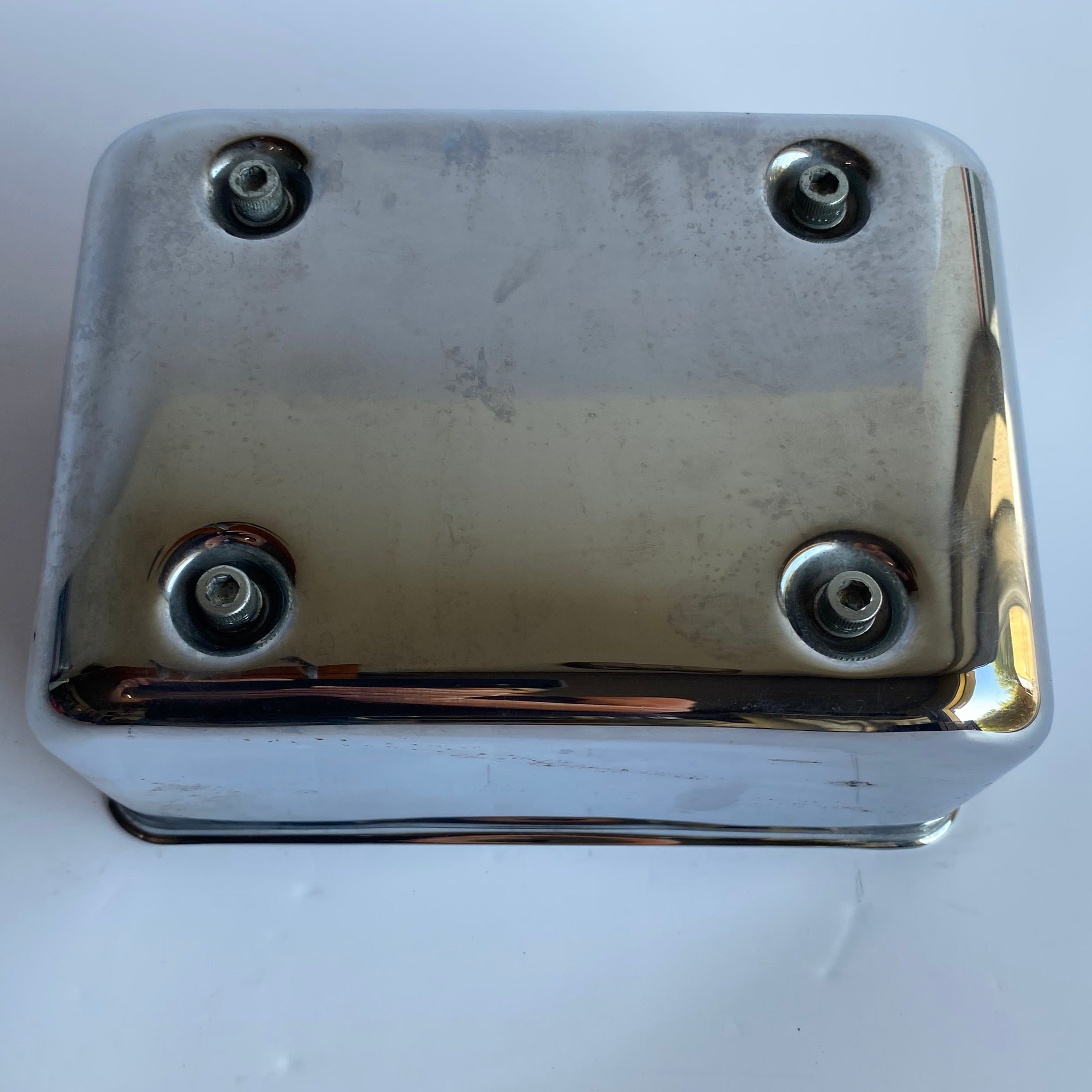 Couvercle de boite à fusibles chromé Dyna Harley Davidson REF OEM 66333-99