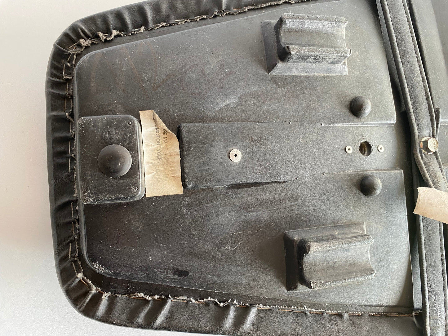 Selle D'origine Buell M2 REF OEM : M0090.L