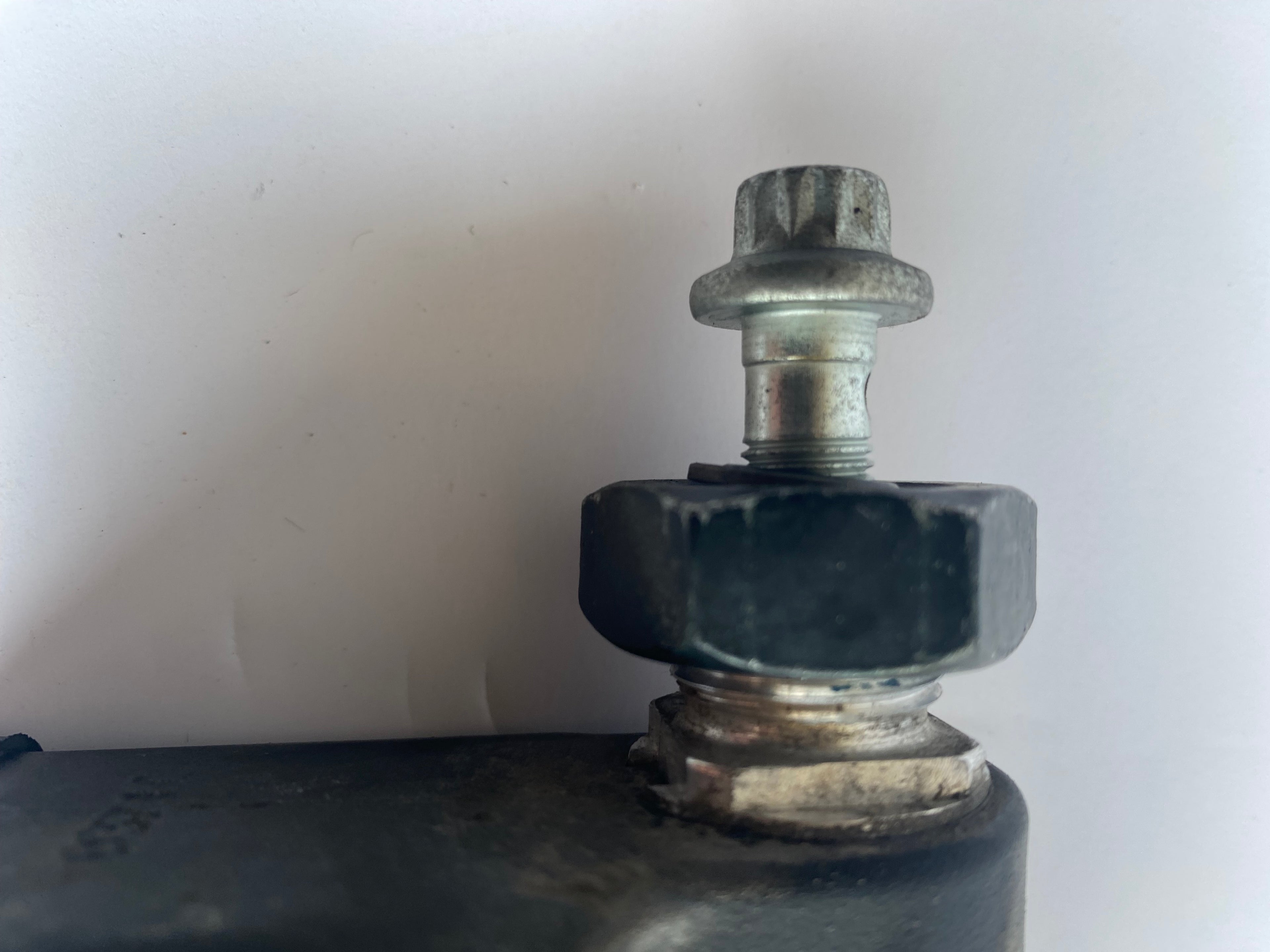 Maitre cylindre DOT 5 de frein arrière Dyna Harley Davidson REF OEM 42474-90C