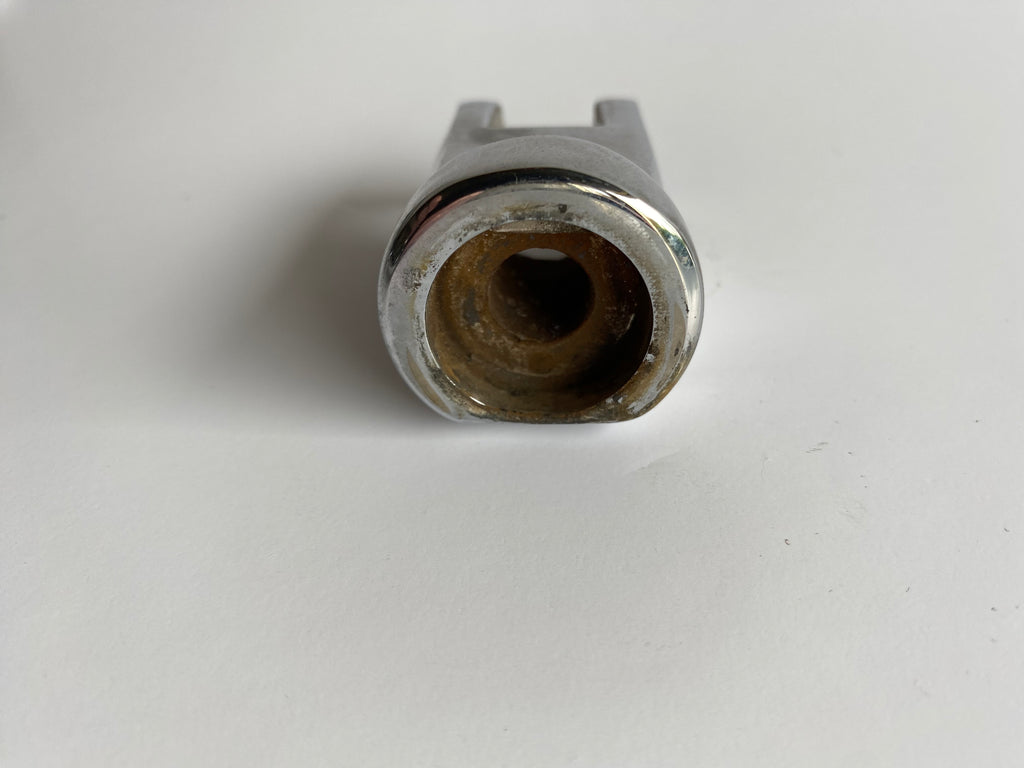 Harley Davidson Forward Controls Right Footpeg Bracket OEM REF: 42664-03A