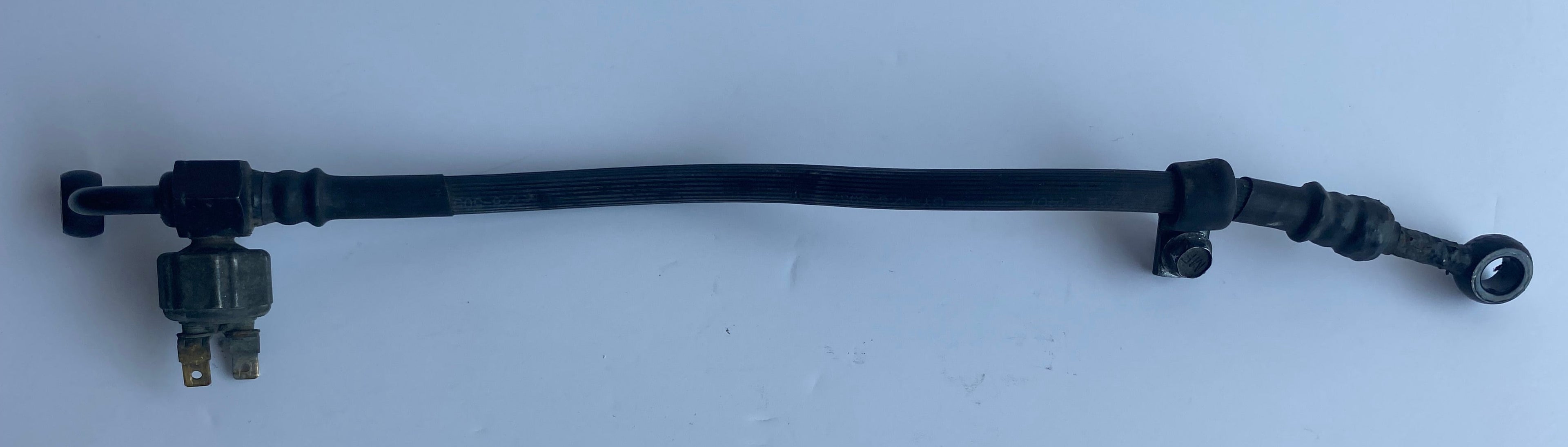Durite de  frein arrière Dyna Harley Davidson REF OEM 40956-00B