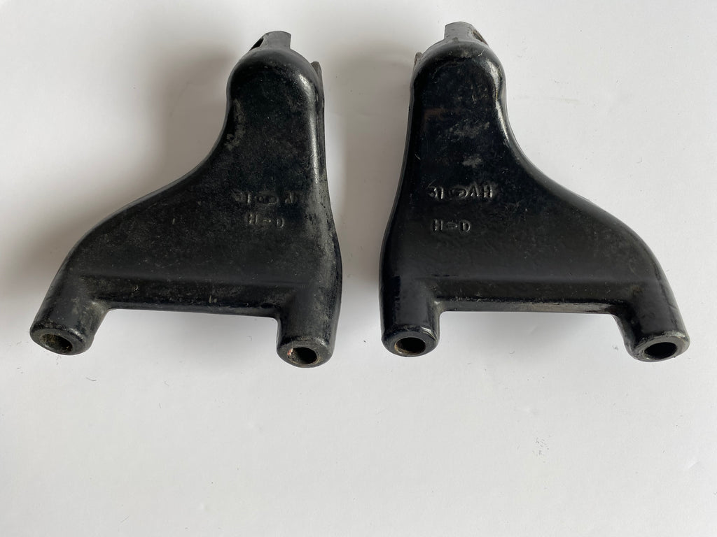 Harley Davidson Passenger Footpeg Support Set OEM REF: 49314-04 / 49315-04